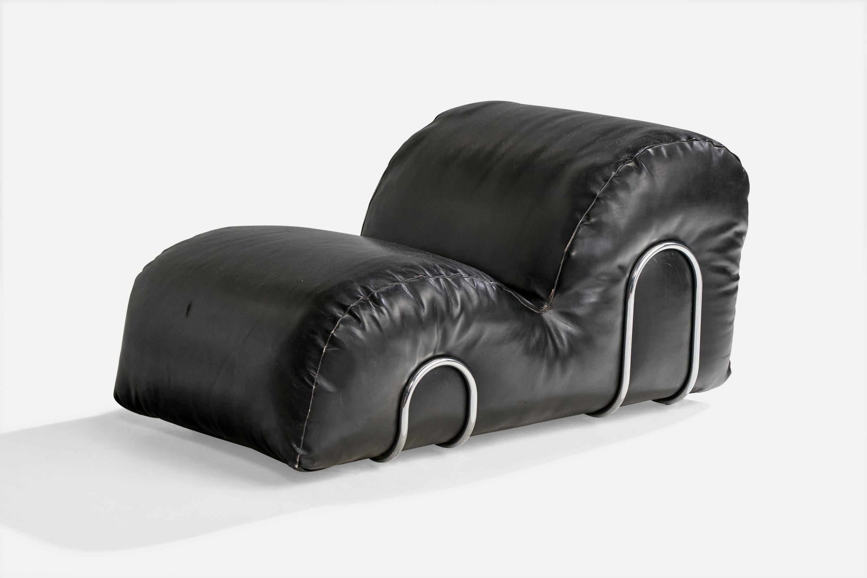 Late 20th Century Italian Designer, Lounge Chair with Ottoman, Leatherette, Steel, Italy, 1970s For Sale