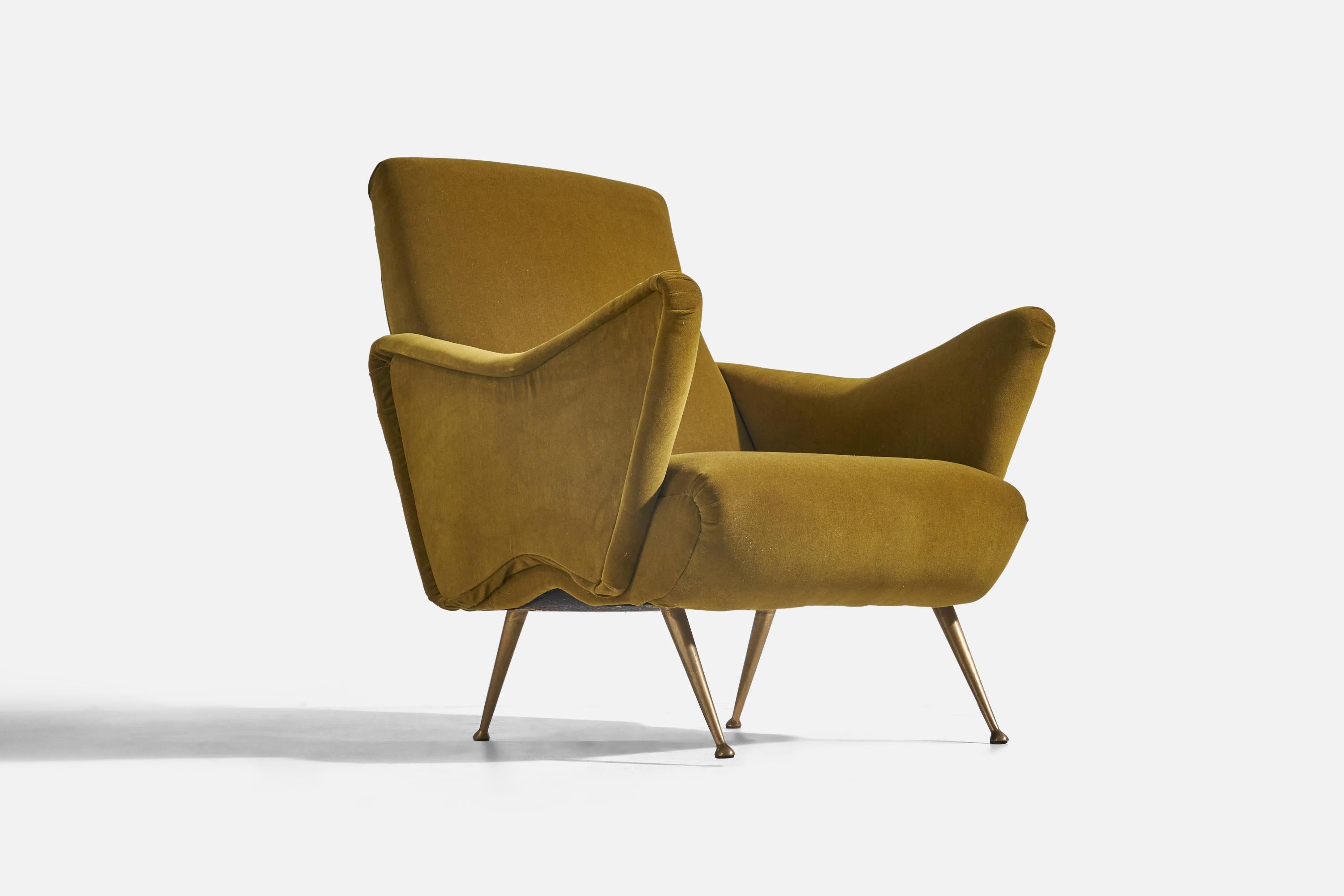 Mid-20th Century Italian Designer, Lounge Chairs, Green Velvet, Brass, Italy, 1950s For Sale