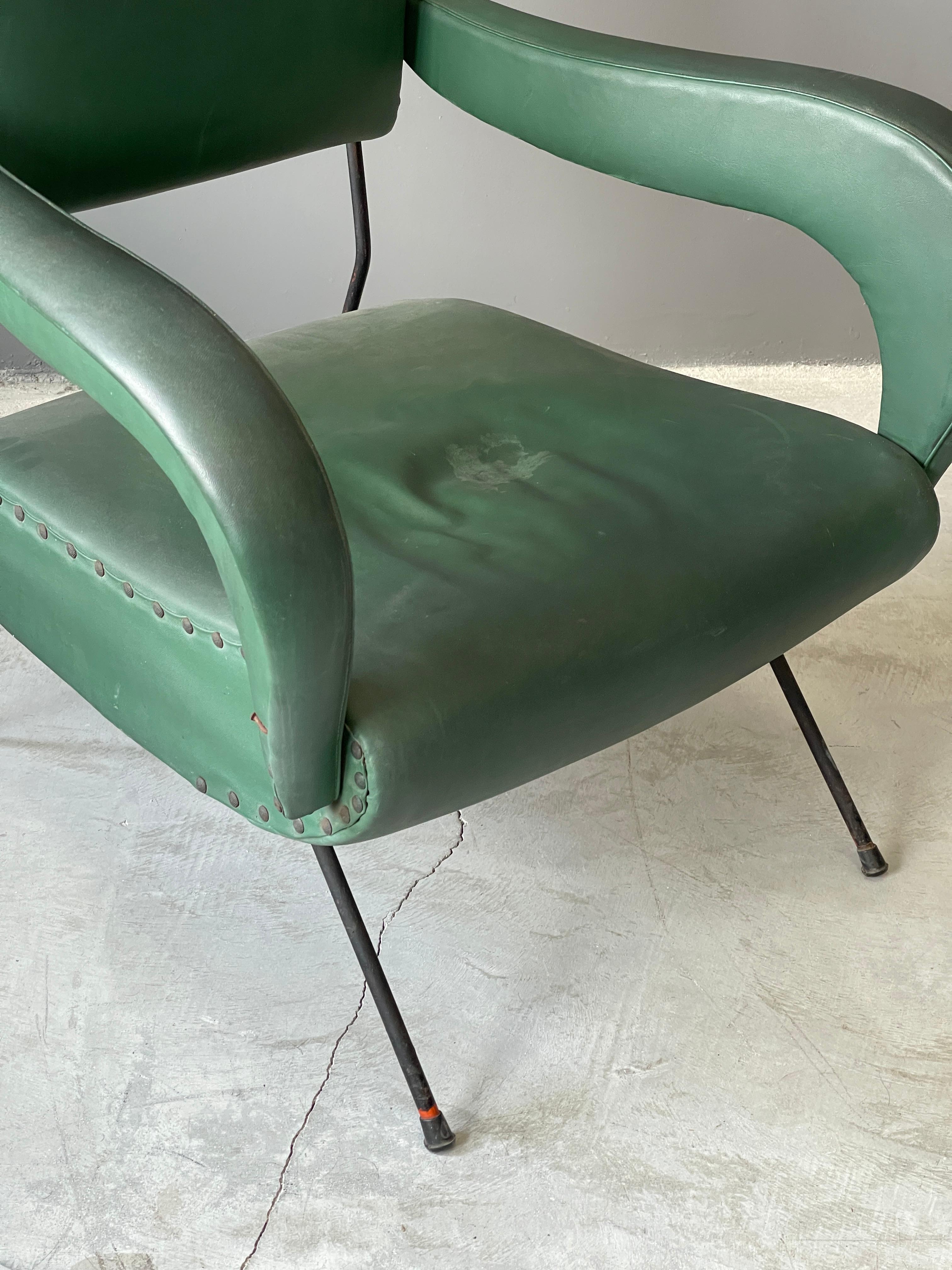 Mid-20th Century Italian Designer, Lounge Chairs, Lacquered Metal, Green-Dyed Vinyl, Italy, 1950s For Sale