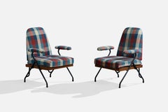 Designer italiano, poltrone da salotto, metallo, legno, tessuto, Italia, anni '60