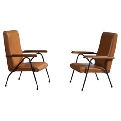 Designer italiano, poltrone da salotto, metallo, legno, vinile, Italia, anni '60