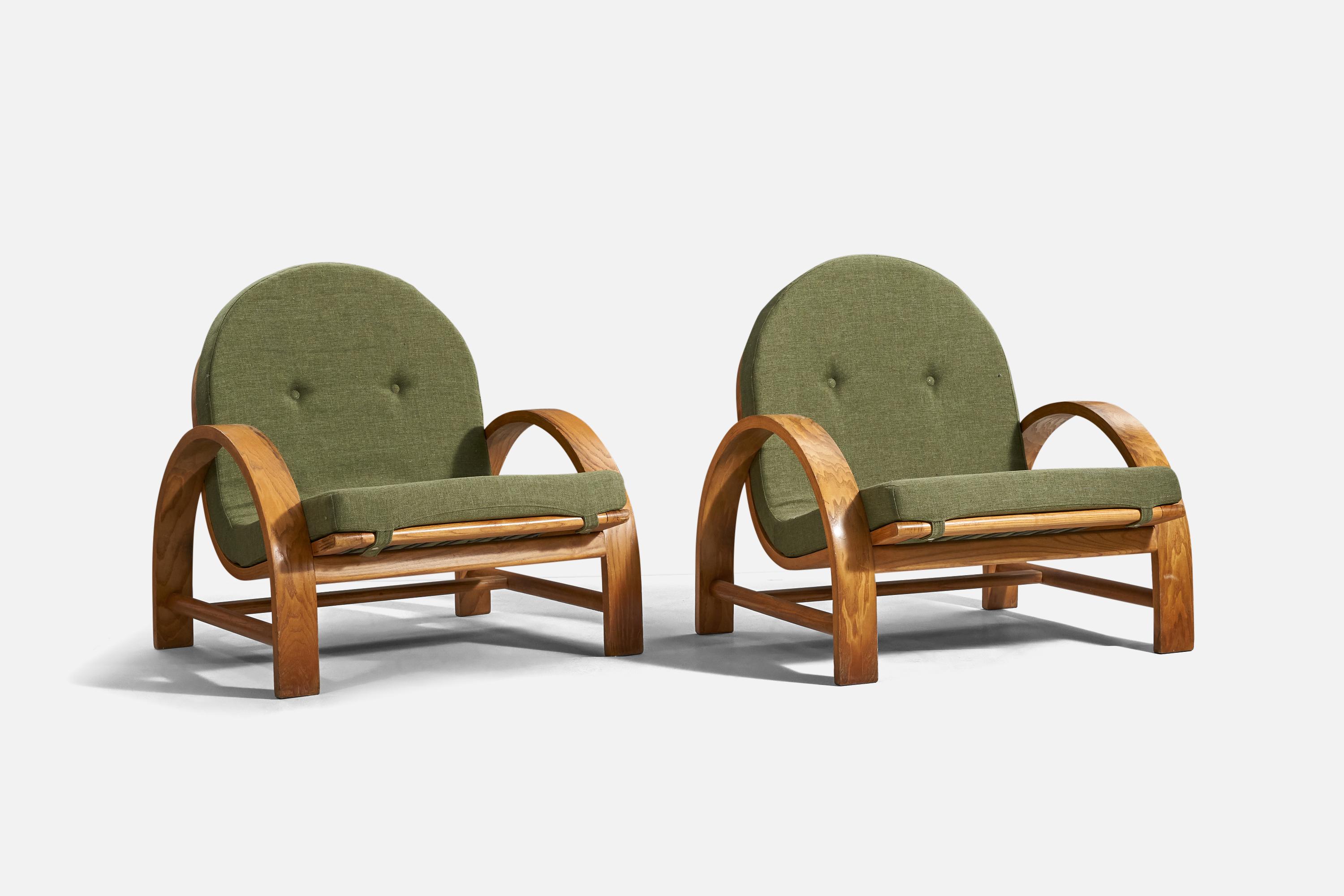 Mid-Century Modern Italian Designer, Lounge Chairs, Oak, Green Fabric, Italy, 1940s