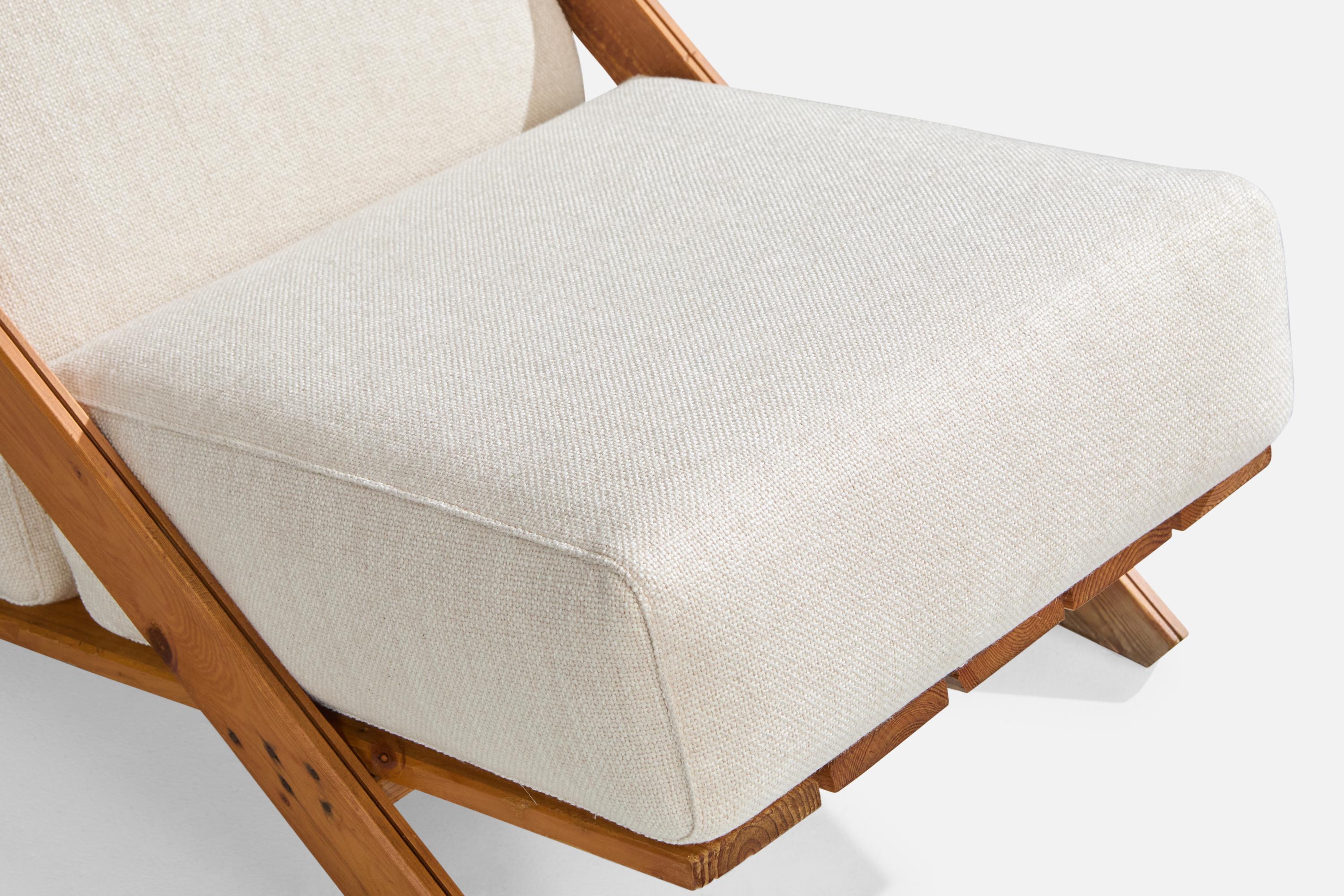 Italian Designer, Lounge Chairs, Pine, Fabric, Italy, 1970s 4