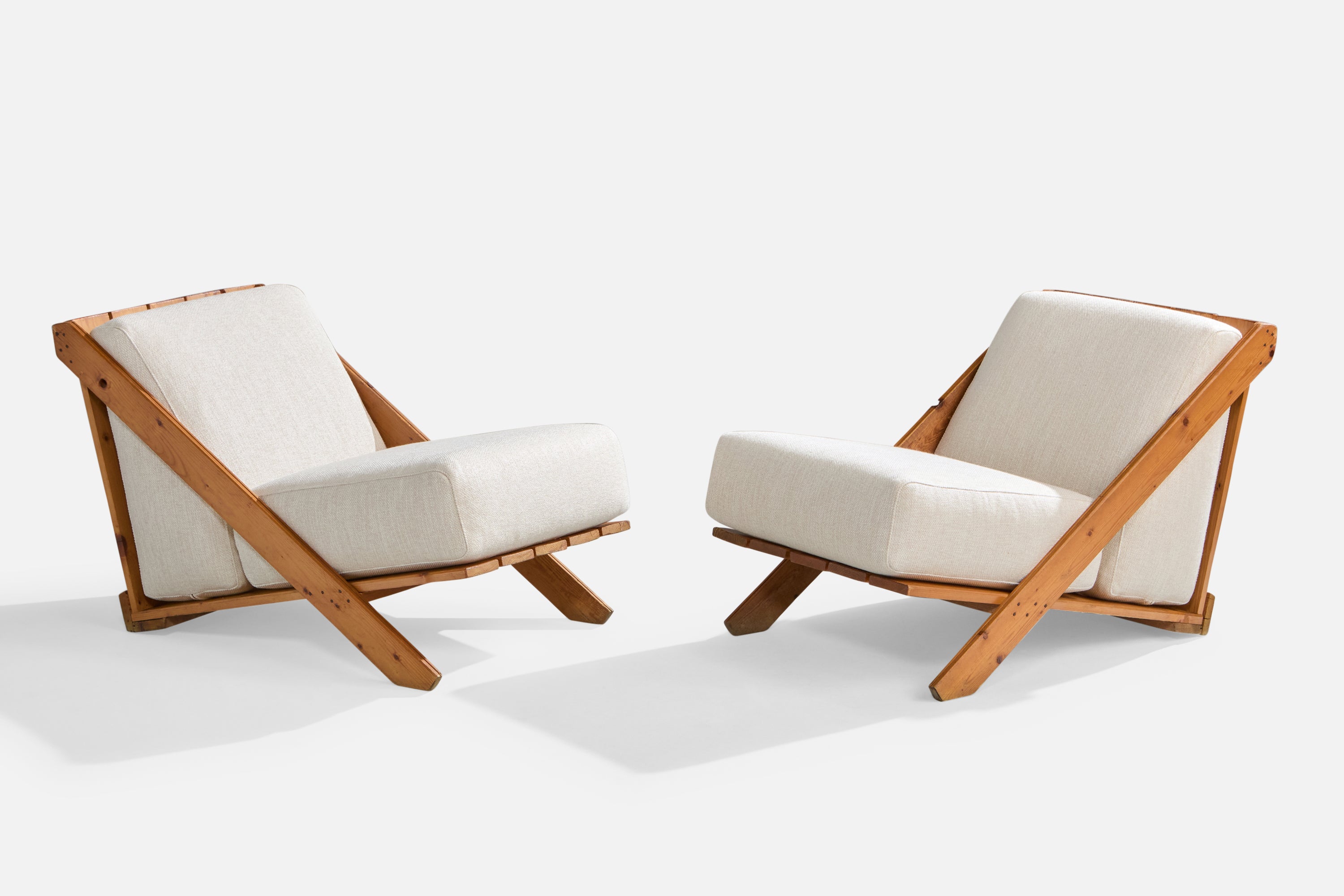 Italian Designer, Lounge Chairs, Pine, Fabric, Italy, 1970s