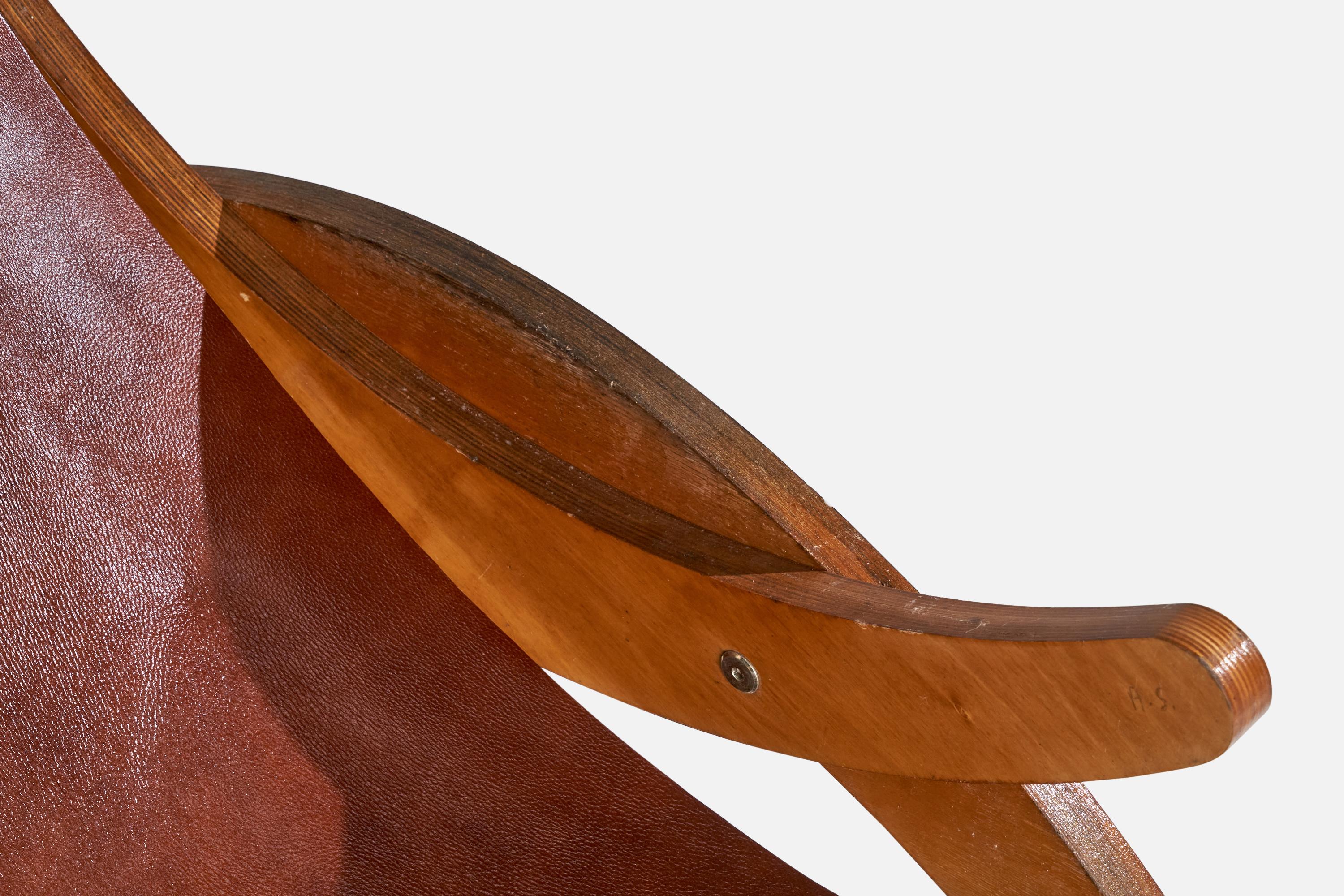Diseñador italiano, sillas de salón, madera contrachapada, cuero, Italia, años 50 en venta 4