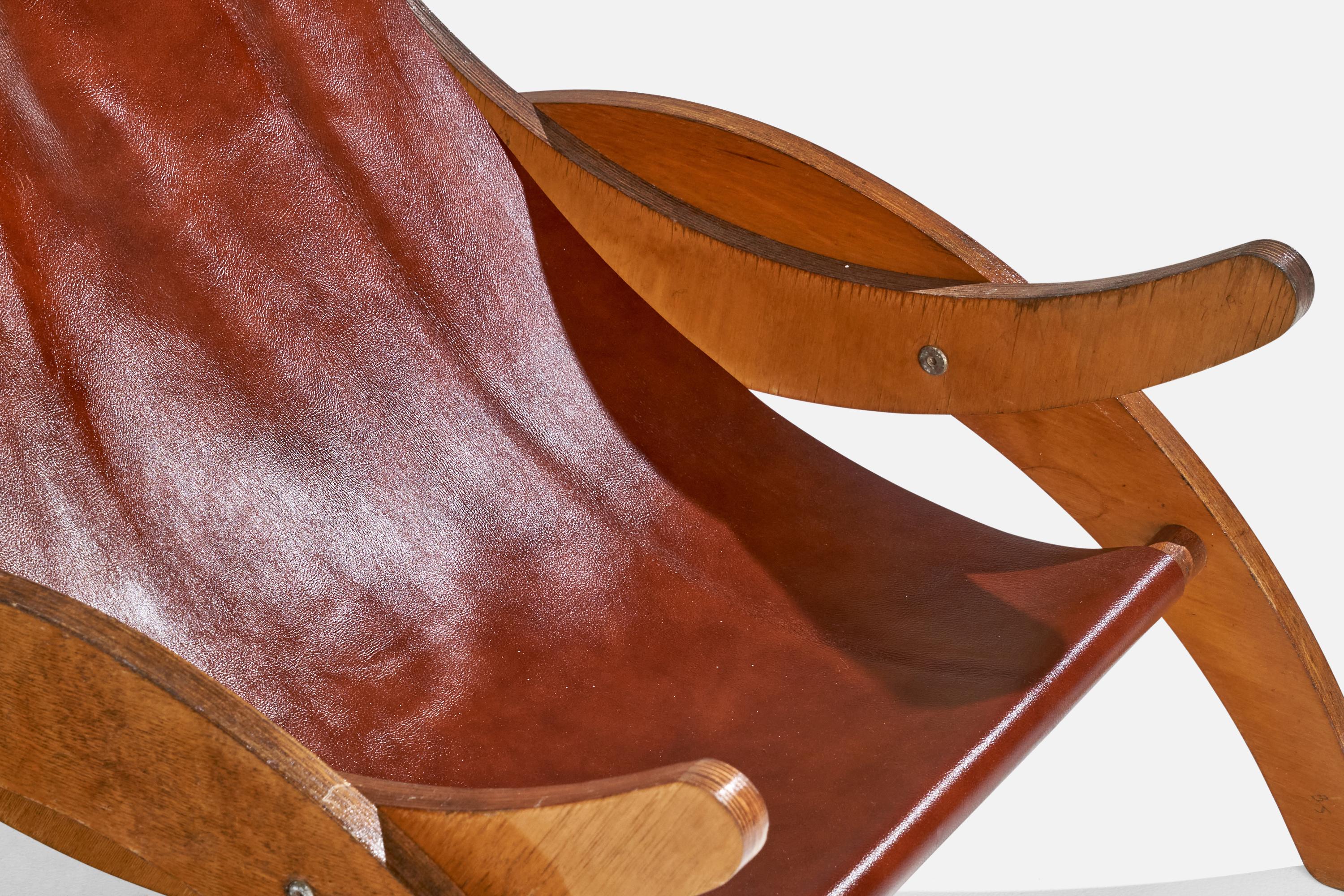 Diseñador italiano, sillas de salón, madera contrachapada, cuero, Italia, años 50 en venta 8