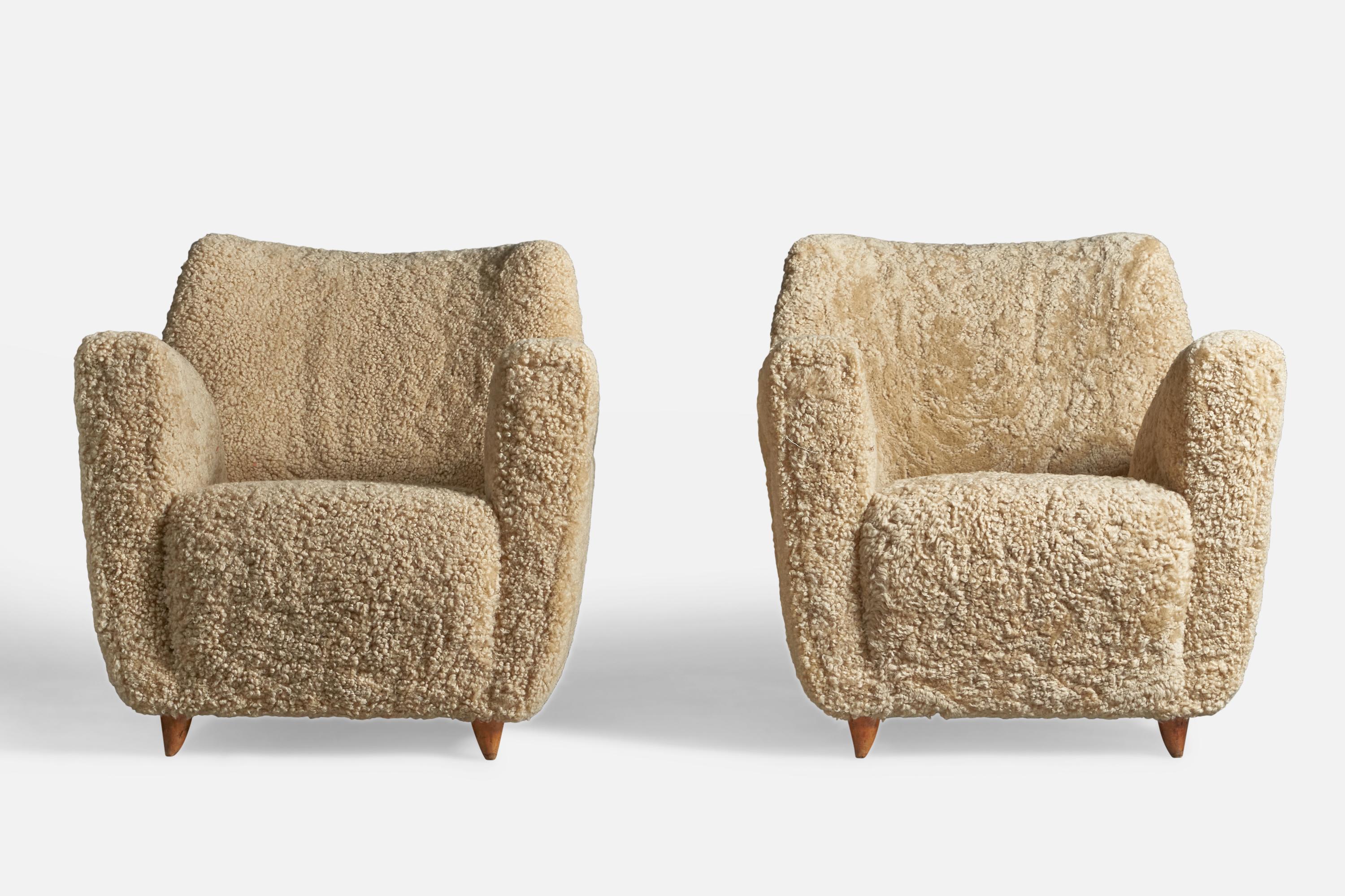 Mid-Century Modern Italian Designer, Lounge Chairs, Shearling, Wood, Italy, 1940s For Sale