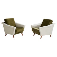 Italian Designer, Lounge Chairs, Velvet, Fabric, Walnut, Italy, 1950s