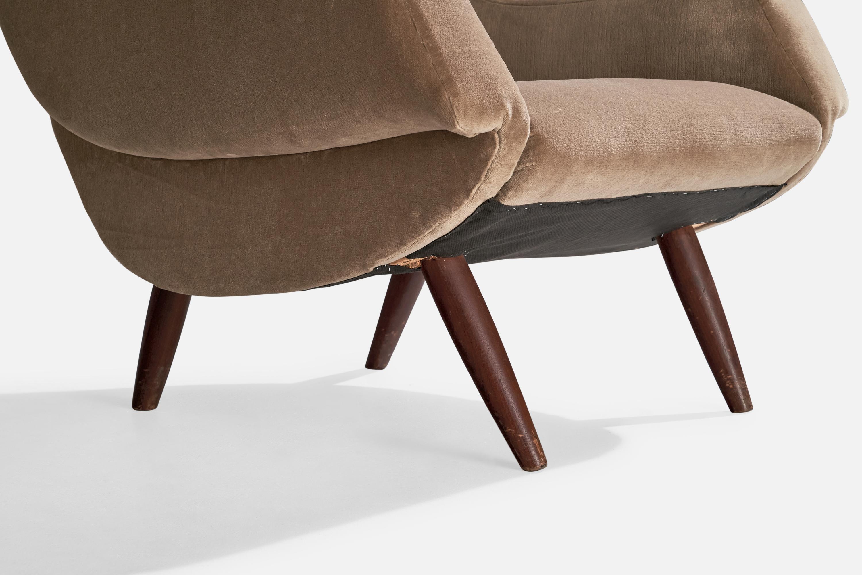 Italian Designer, Lounge Chairs, Velvet, Wood, Italy, 1950s For Sale 6