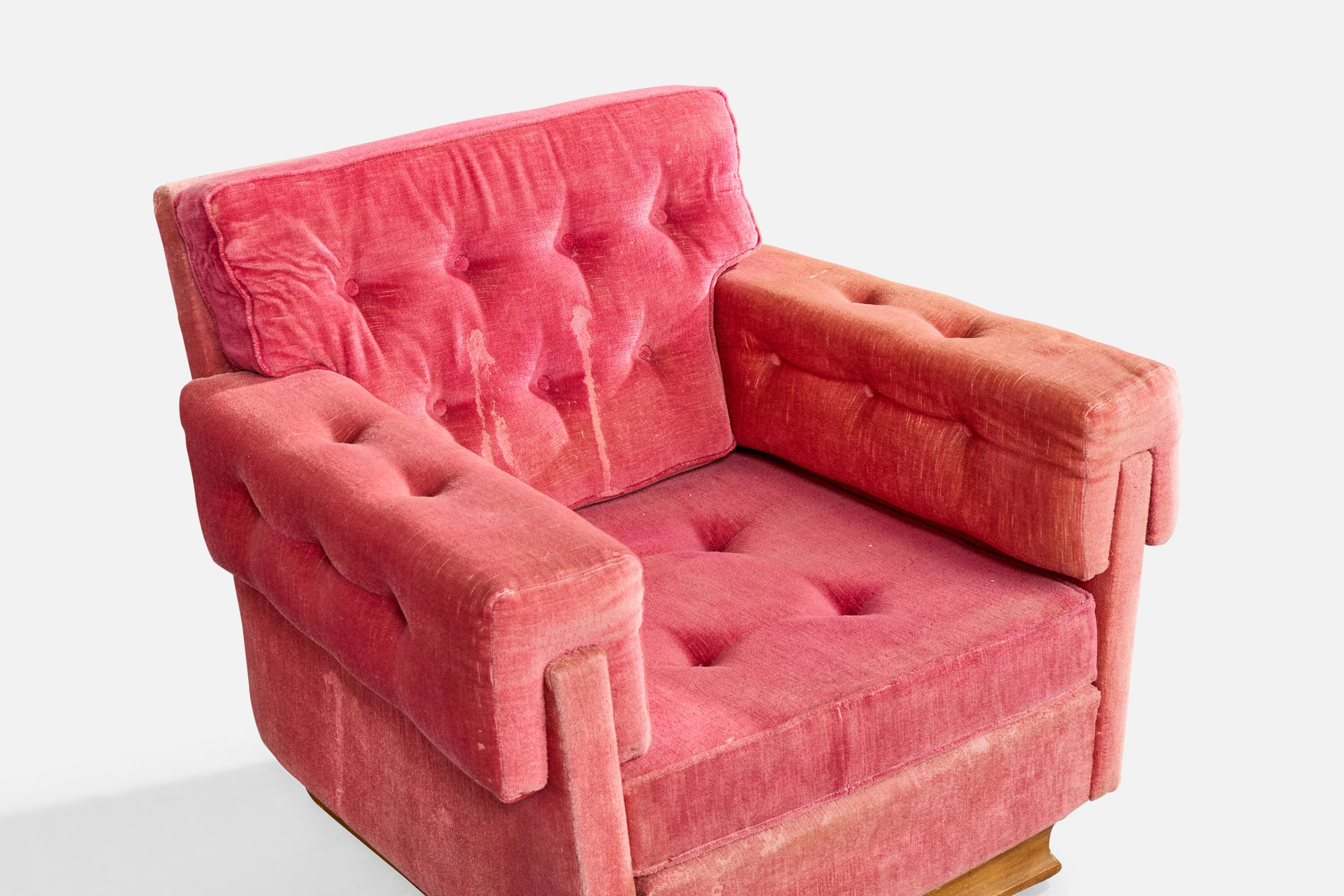 Designer italien, fauteuils de salon, velours, bois, Italie, années 1960 en vente 2