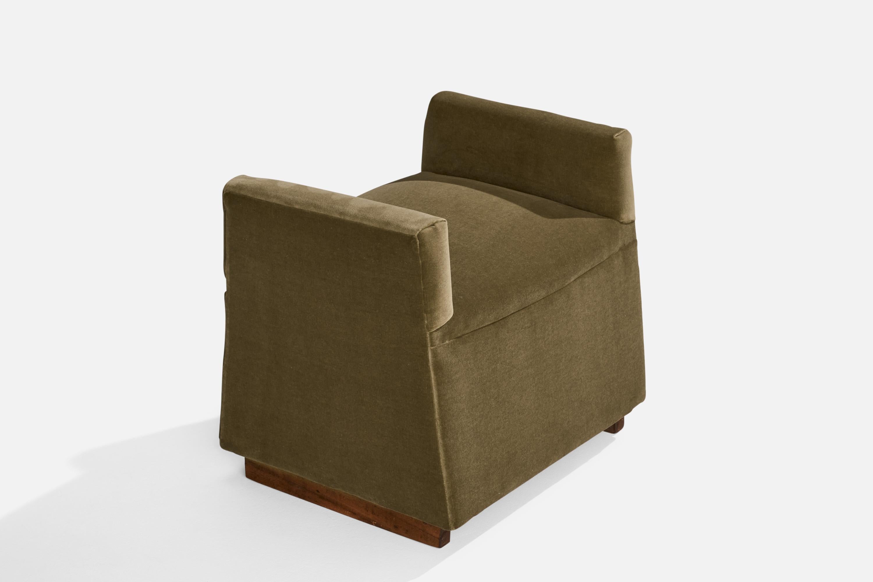 Italian Designer, Lounge Chairs w Ottomans, Velvet, Wood, Italy, 1930s For Sale 6
