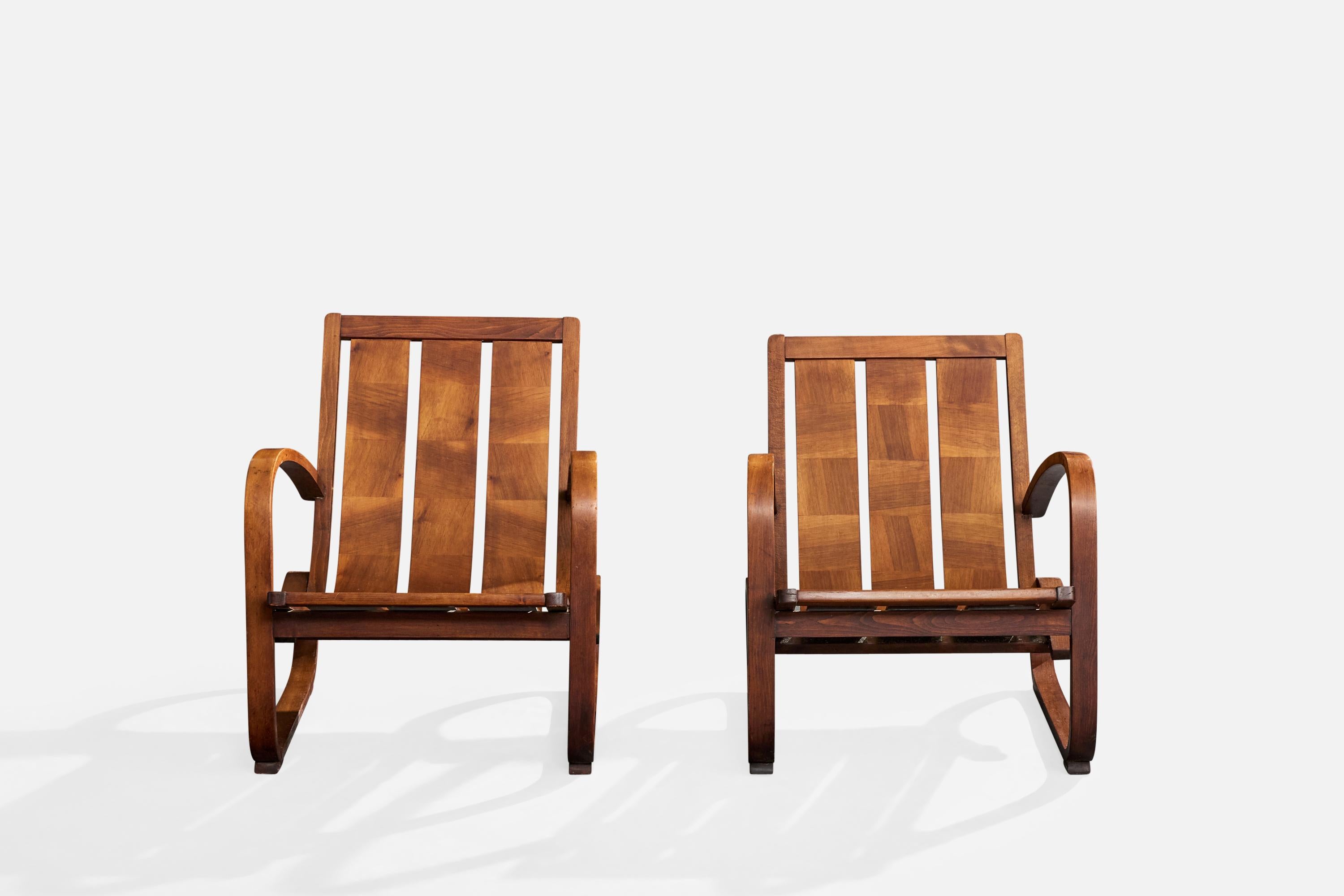 Italienischer Designer, Loungesessel, Nussbaum, Italien, 1930er Jahre im Zustand „Relativ gut“ im Angebot in High Point, NC