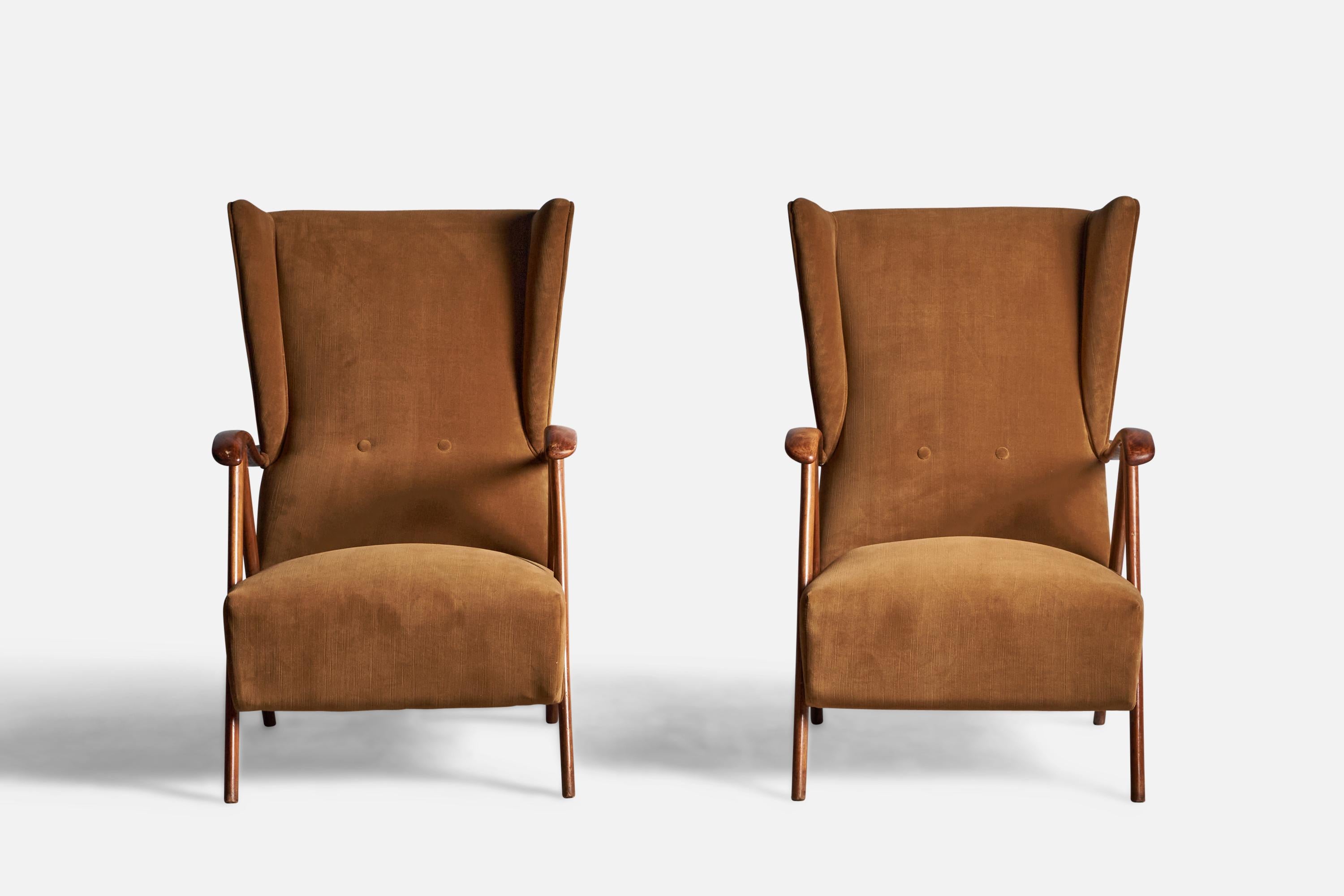 Mid-Century Modern Italian Designer, Lounge Chairs, Walnut, Velvet, Italy, 1940s
