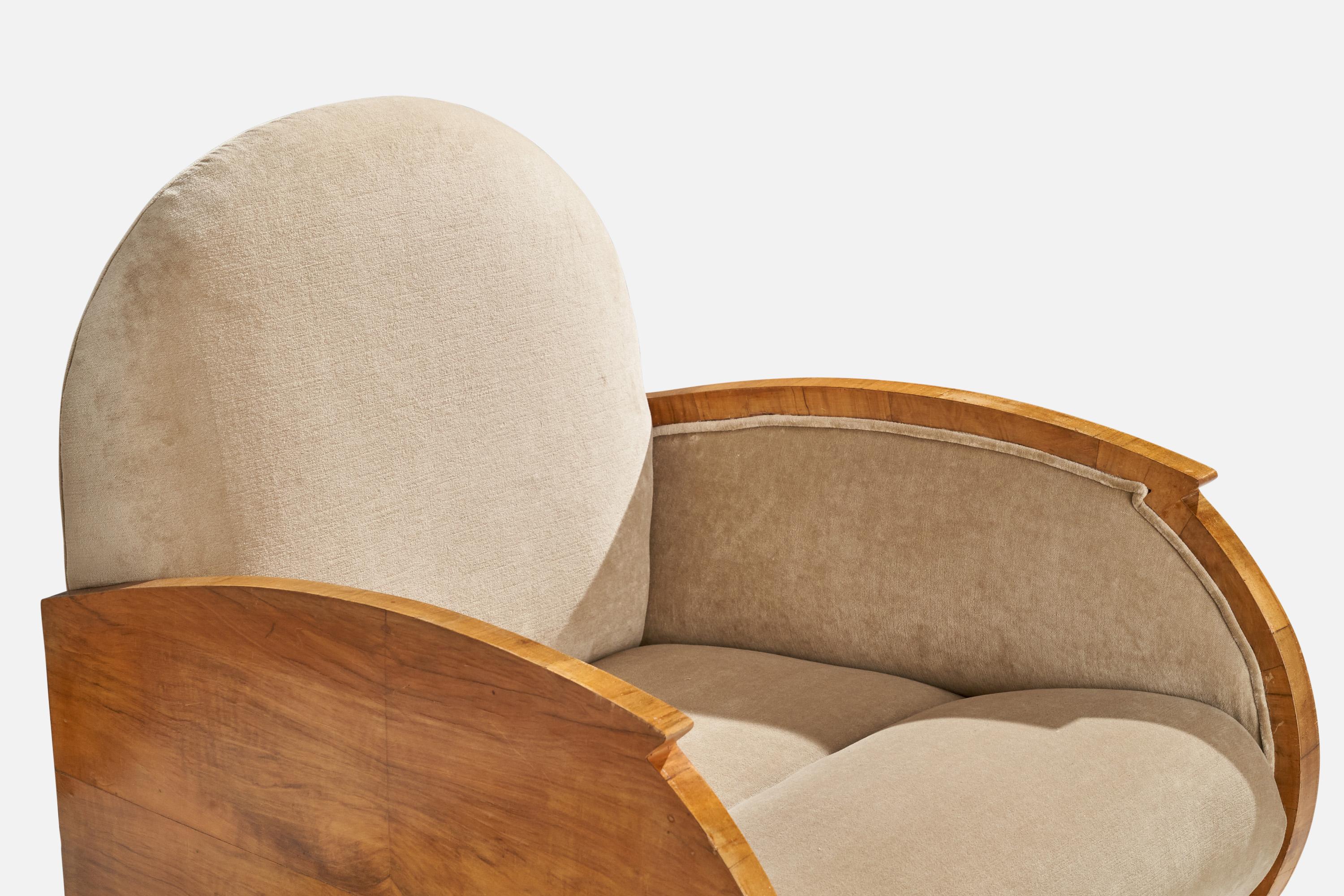 Mid-20th Century Italian Designer, Lounge Chairs with Ottomans, Walnut, Velvet, Italy, 1930s For Sale