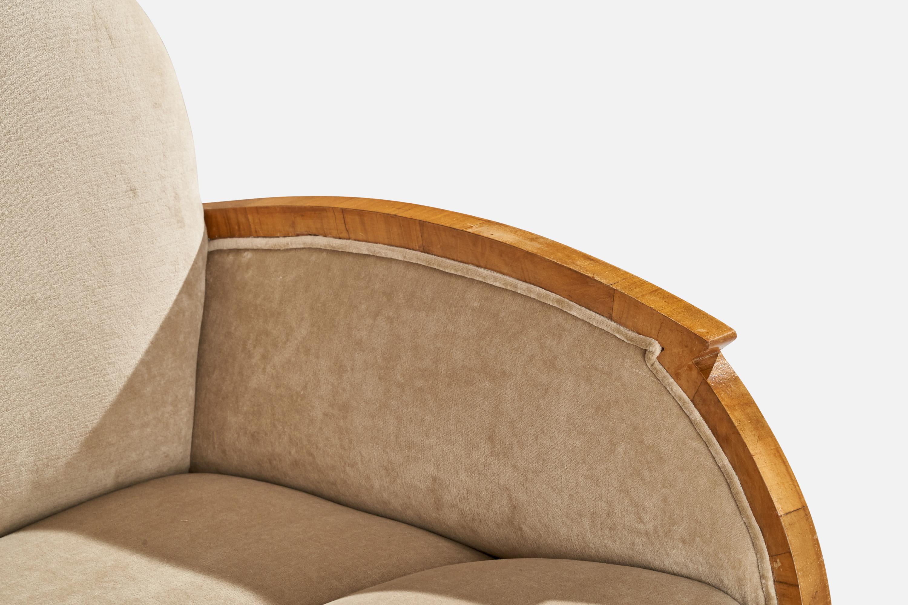 Italian Designer, Lounge Chairs with Ottomans, Walnut, Velvet, Italy, 1930s For Sale 1
