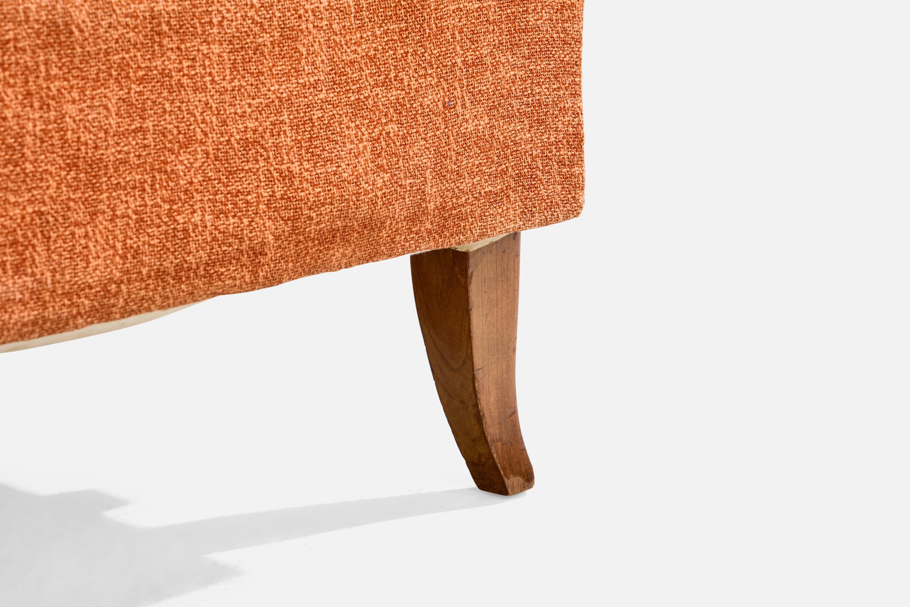 Metà XX secolo Designer italiano, Sedie da salotto, Wood, Tessuto, Italia, anni '1940 in vendita