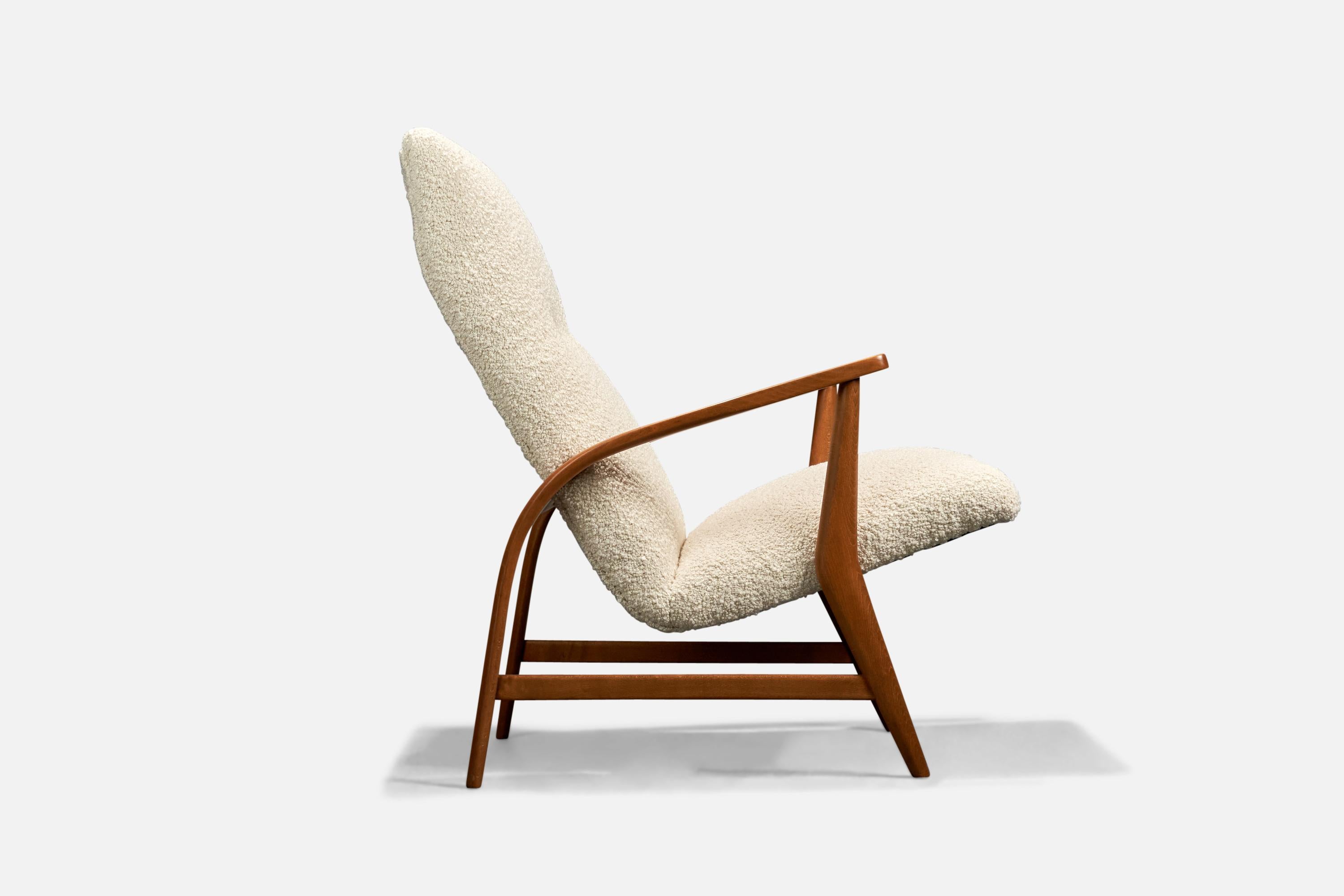 Mid-20th Century Italian Designer, Lounge Chairs, Wood, White Fabric, Italy, 1940s  For Sale