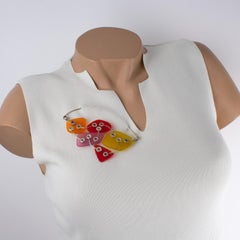 Italienische Designer Memphis Studio Übergroße Geometrische Bunte Lucite Brosche