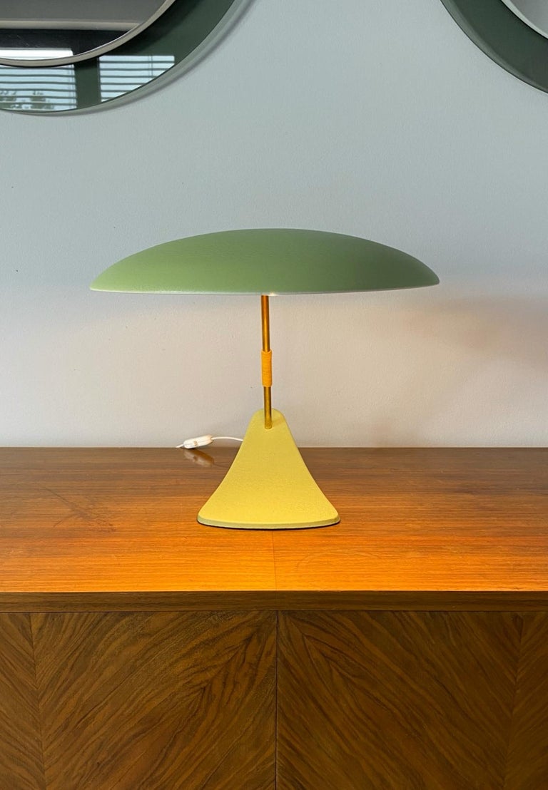 Italian Designer MidCentury Modern UFO Table Lamp, 1950s, Italy For Sale at 1stDibs