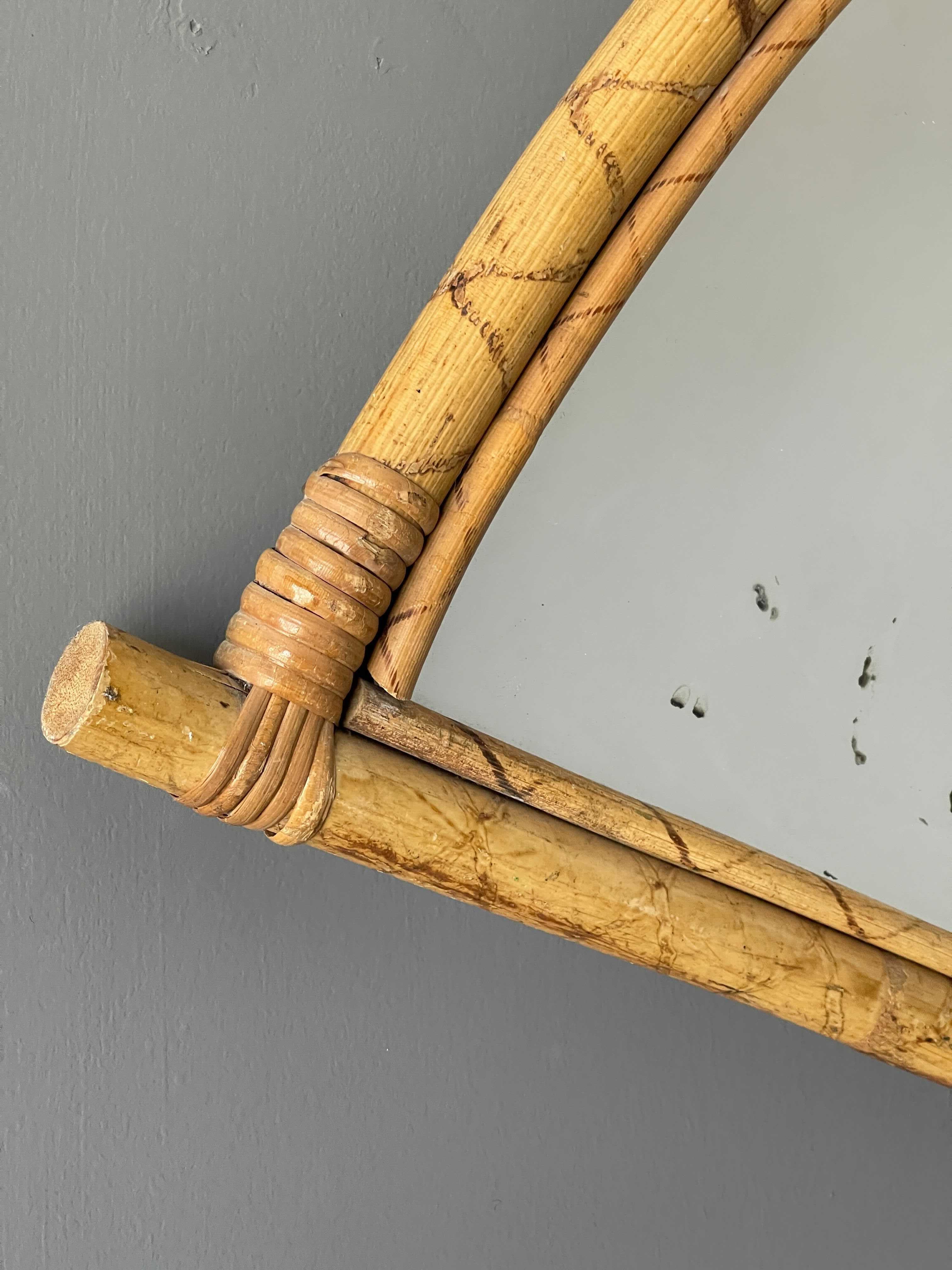 Bambou Designer italien, miroir, bambou, rotin, verre de miroir, Italie, années 1950 en vente