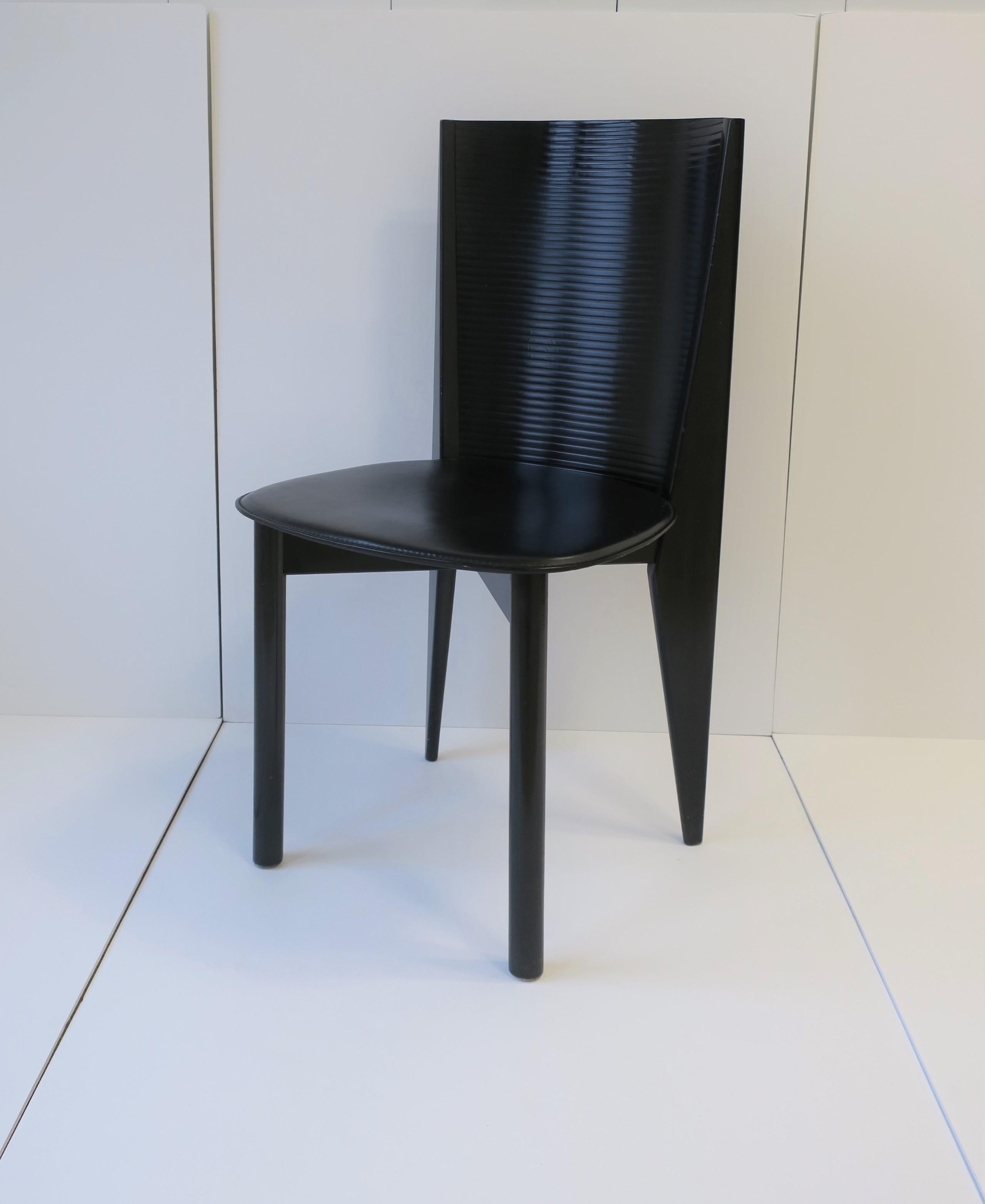 Post-Modern Italian Designer Postmodern Black Lacquer Wood and Leather Side Chair  For Sale