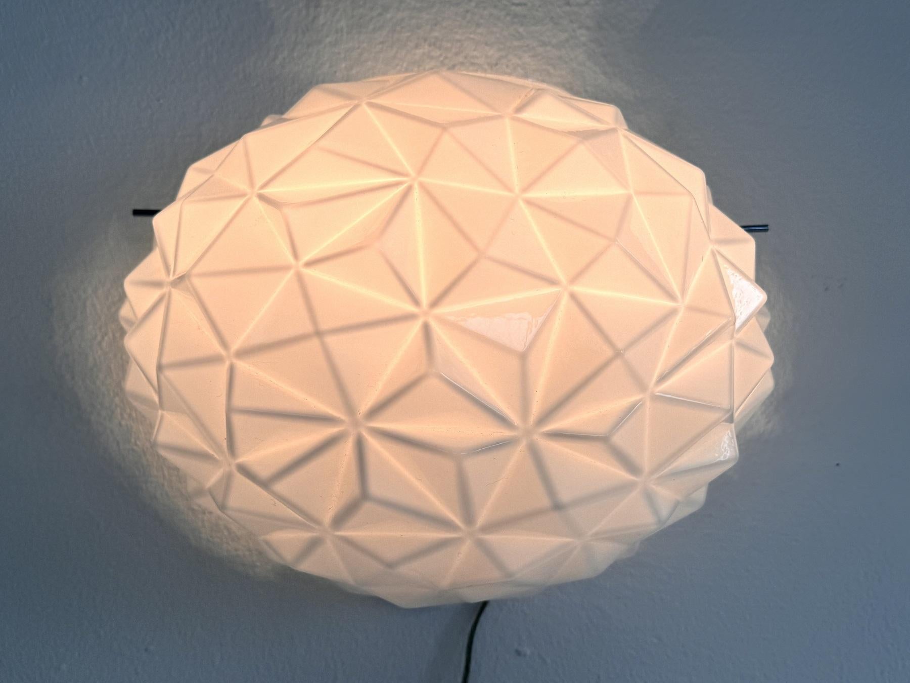 Italian Designer Murano Glass Wall Sconces in Modern Geometric Shape, 1990 For Sale 2