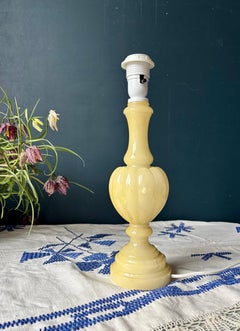 Italian Designer Neoclassical Yellow Alabaster Table Lamp