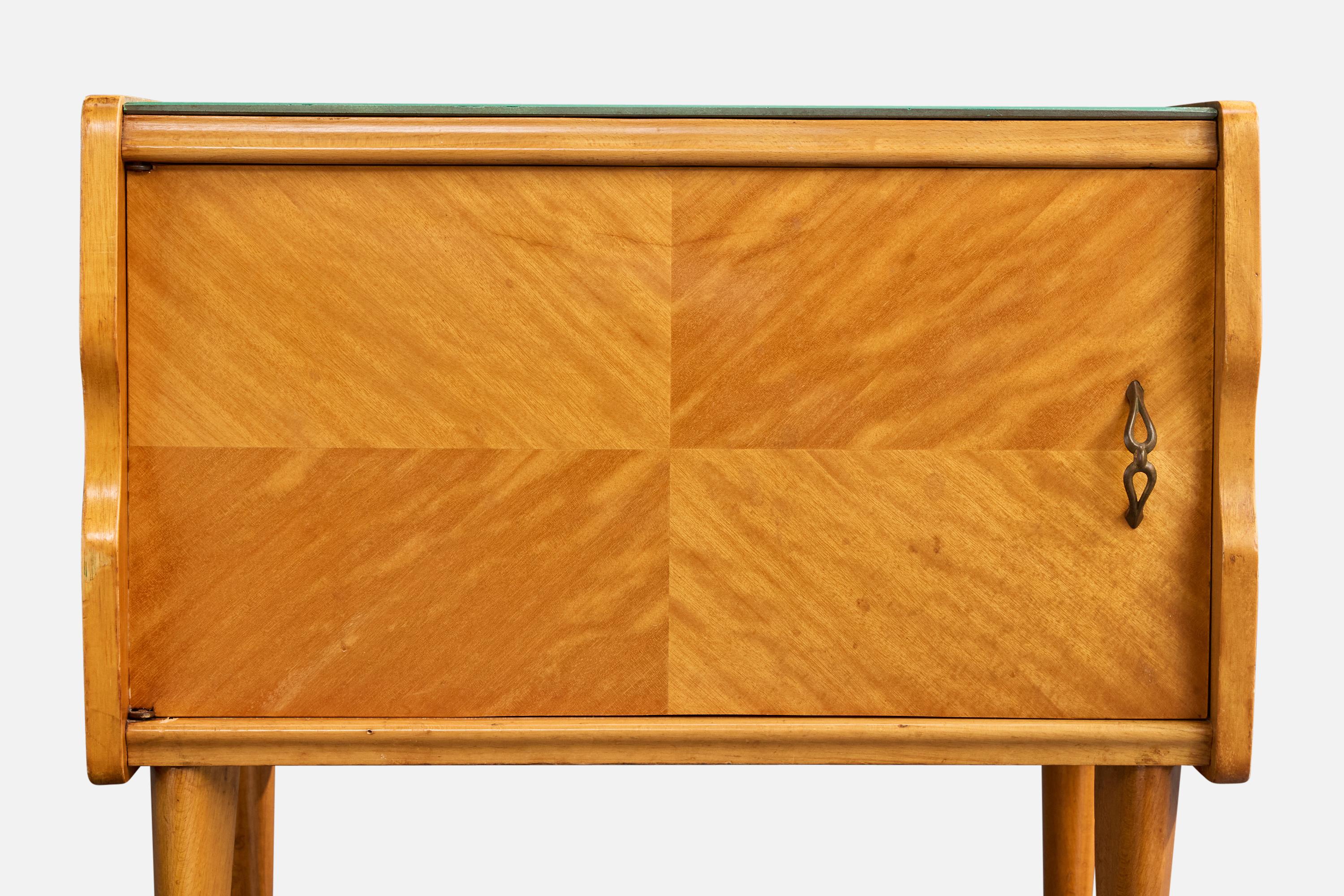Designer italien, tables de nuit, Wood, verre, laiton, Italie, années 1940 en vente 3