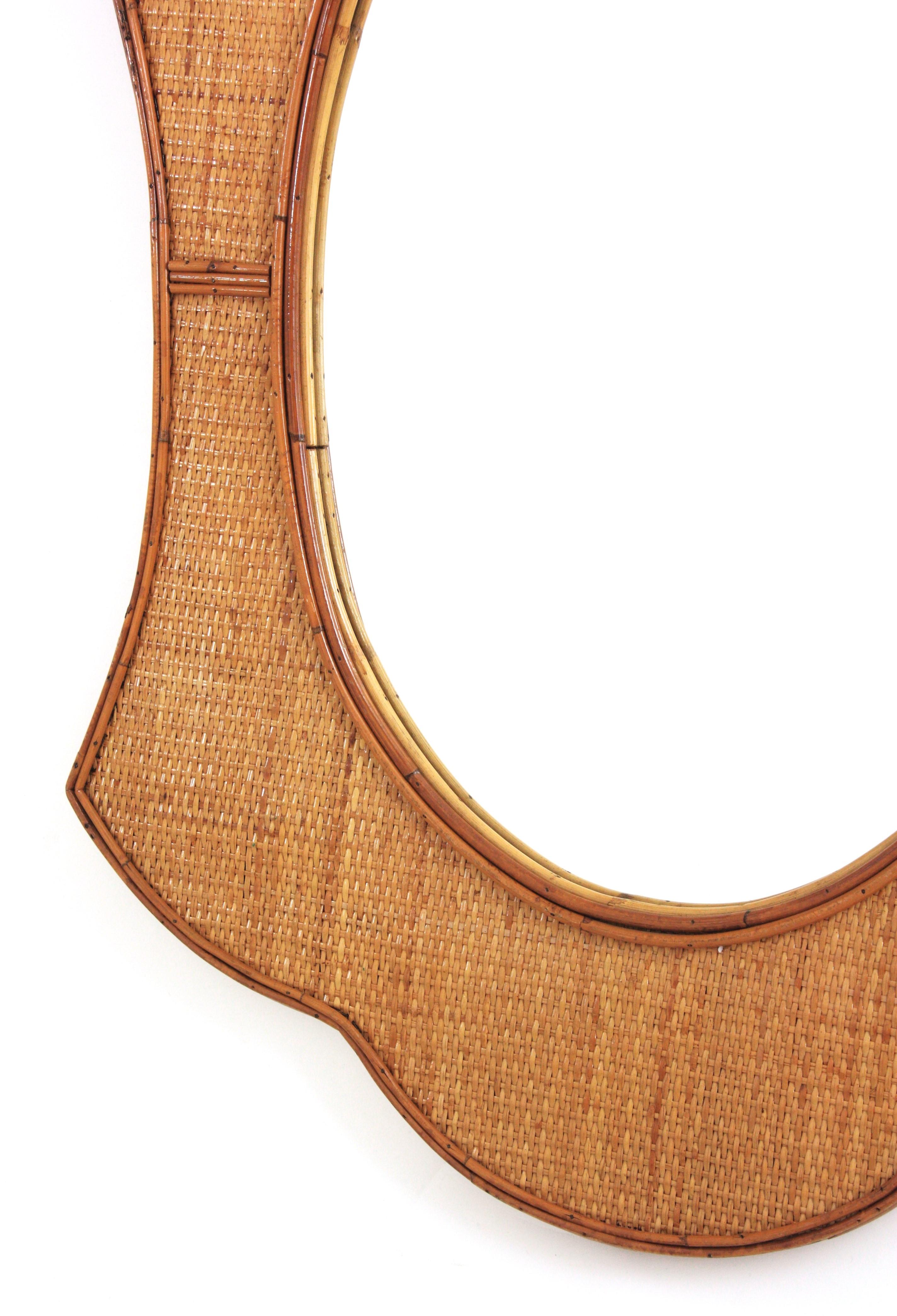 Specchio da parete organico moderno di design italiano, rattan, vimini intrecciato in vendita 3