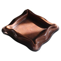 Italian Designer, Organic Vide-Poche, Wet-Molded Brown Leather, Italy, 1940s