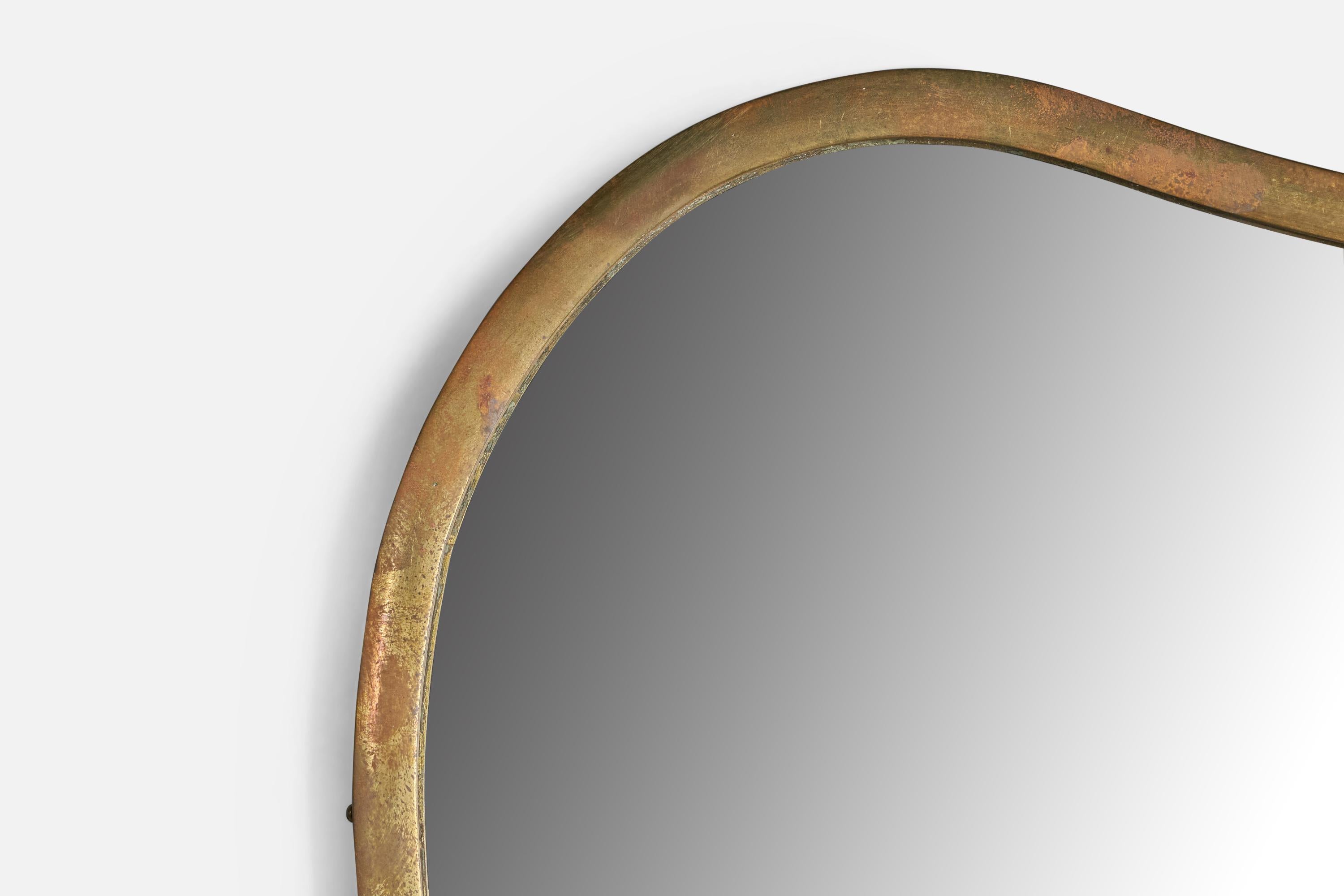 Italian Designer, Organic Wall Mirror, Brass, Italy, 1940s In Good Condition For Sale In High Point, NC