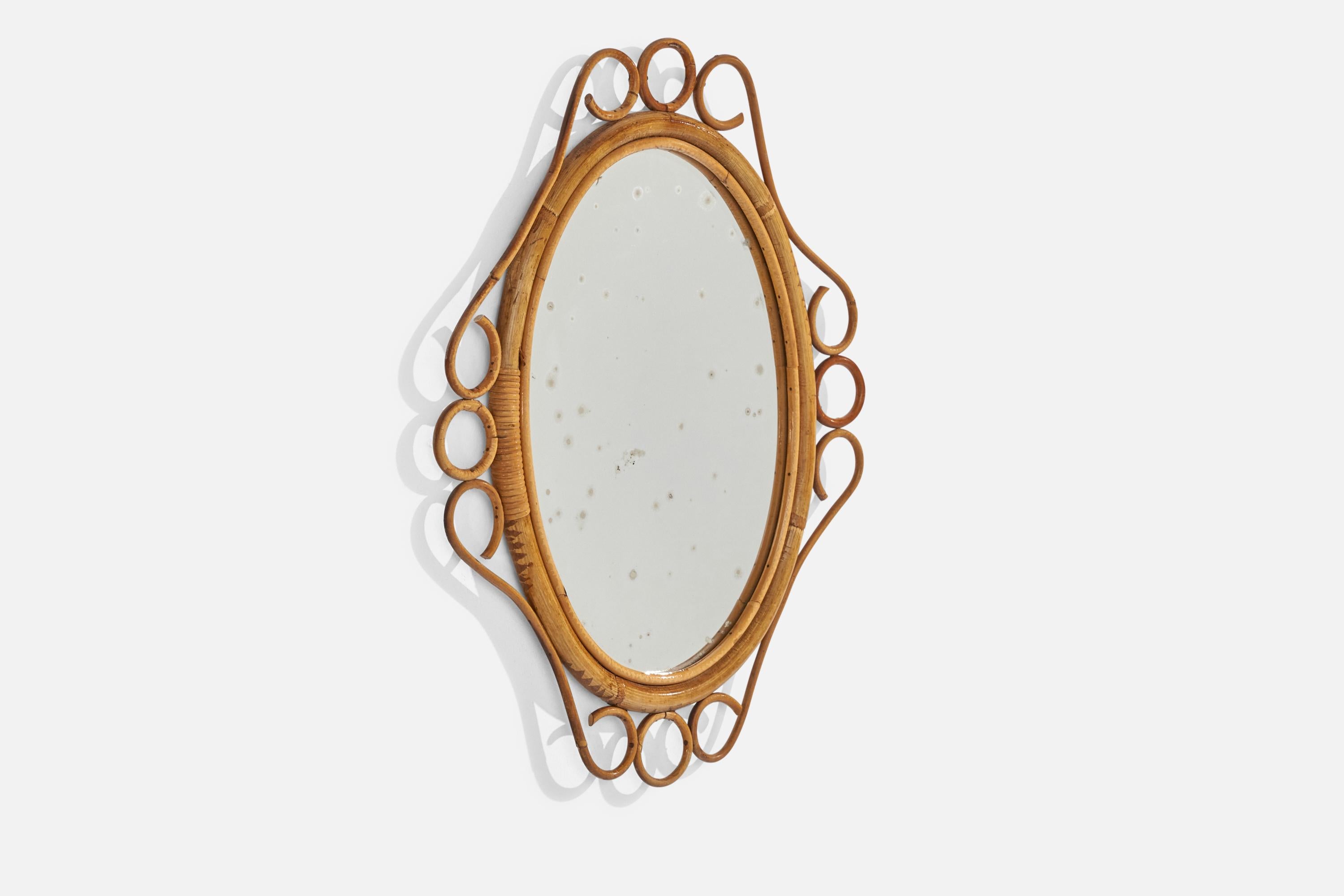 Mid-Century Modern Italian Designer, Oval Wall Mirror, Bamboo, Rattan, Mirror, Italy, c. 1950s For Sale