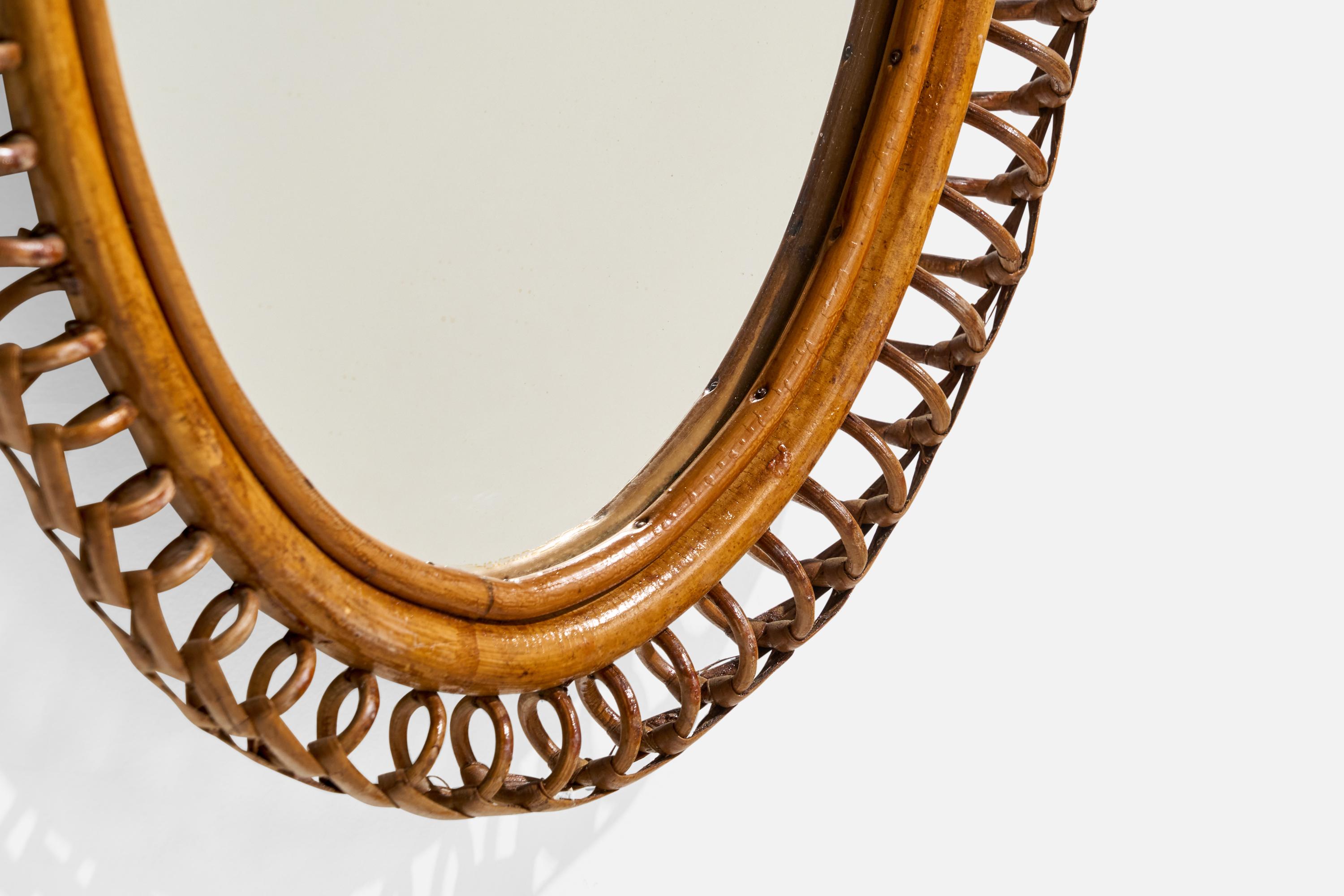 Specchio da parete ovale di design italiano, rattan, vetro a specchio, Italia, anni '50 circa in vendita 1