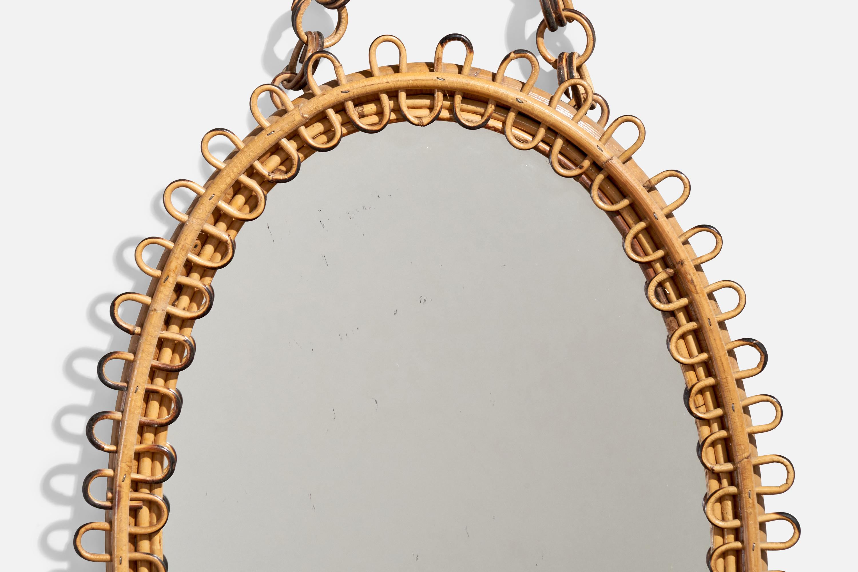 Rotin Designer italien, miroir mural ovale, rotin, verre de miroir, Italie, vers les années 1950 en vente