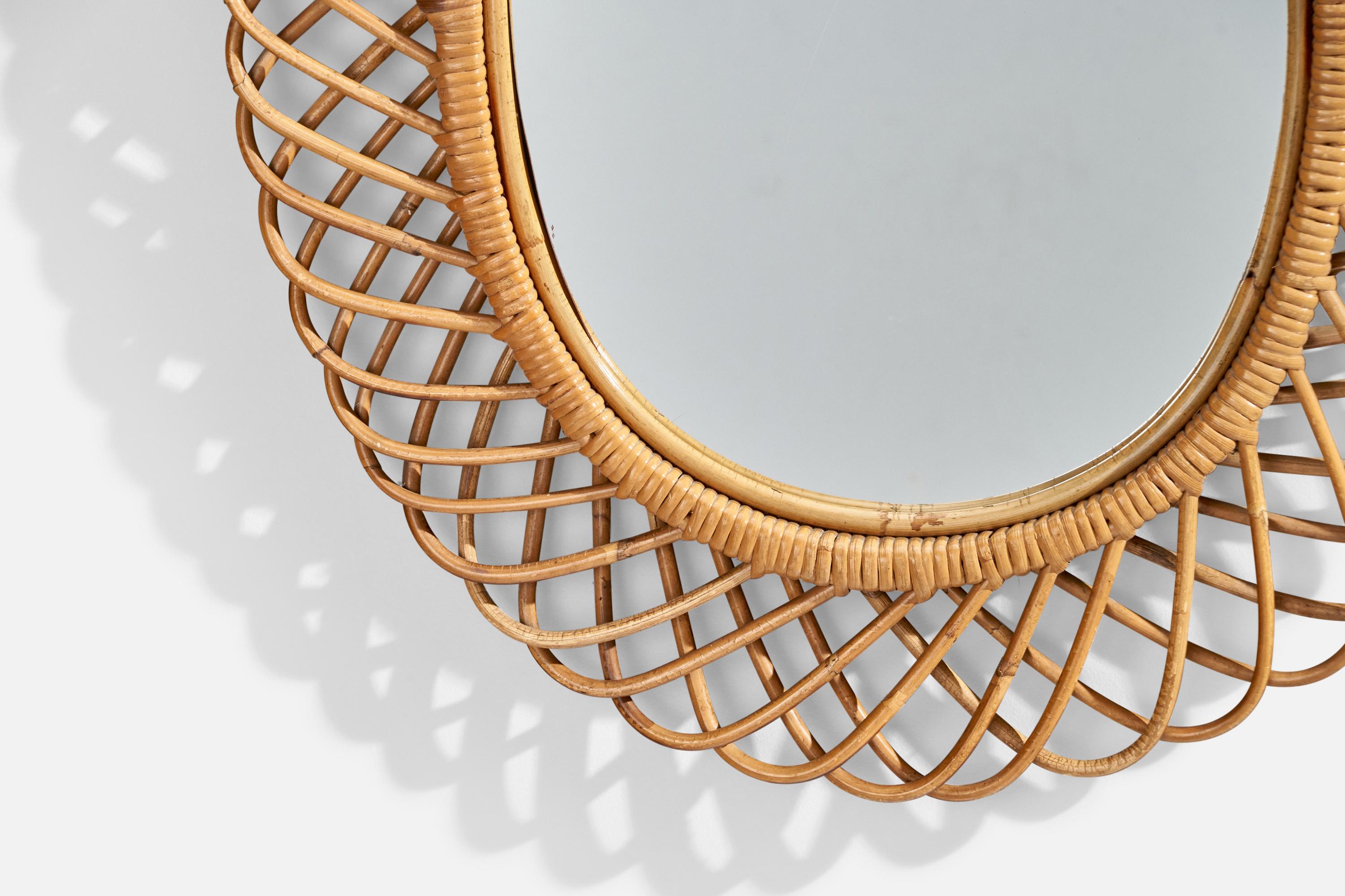 Italienischer italienischer Designer, ovaler Wandspiegel, Rattan, Spiegelglas, Italien, ca. 1950er Jahre im Angebot 2