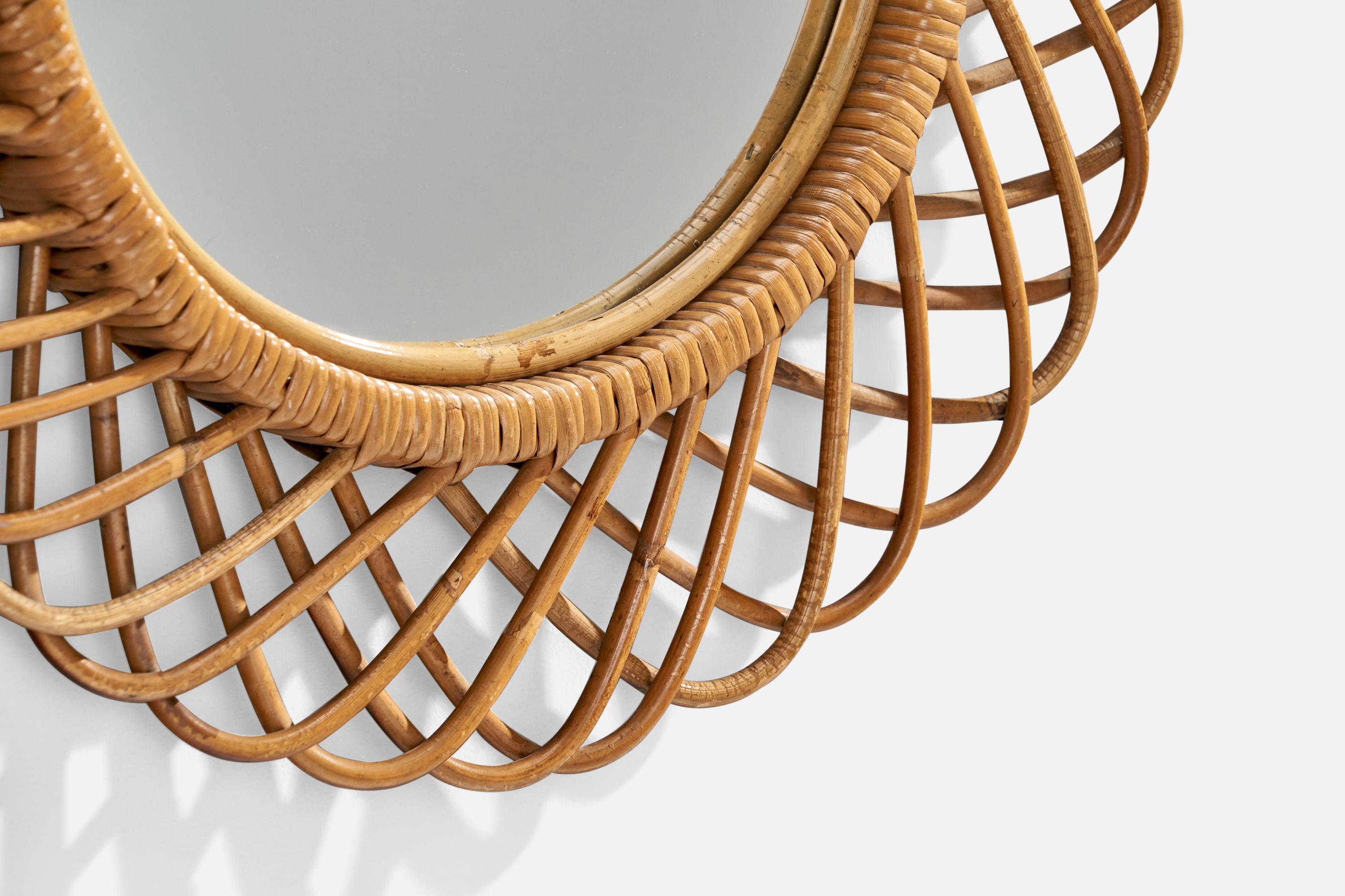 Italienischer italienischer Designer, ovaler Wandspiegel, Rattan, Spiegelglas, Italien, ca. 1950er Jahre im Angebot 3
