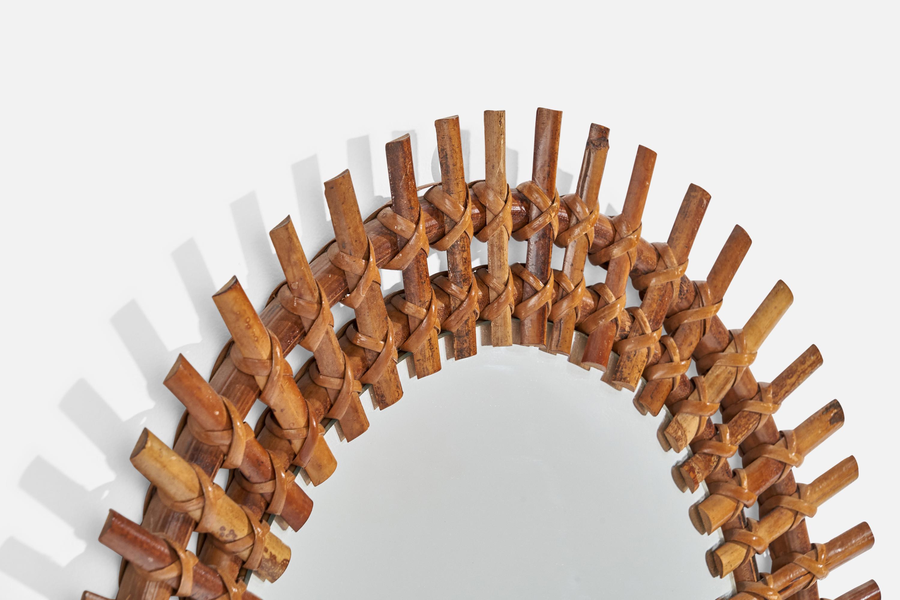Italian Designer, Oval Wall Mirror, Rattan, Mirror, Italy, C. 1950s In Good Condition For Sale In High Point, NC