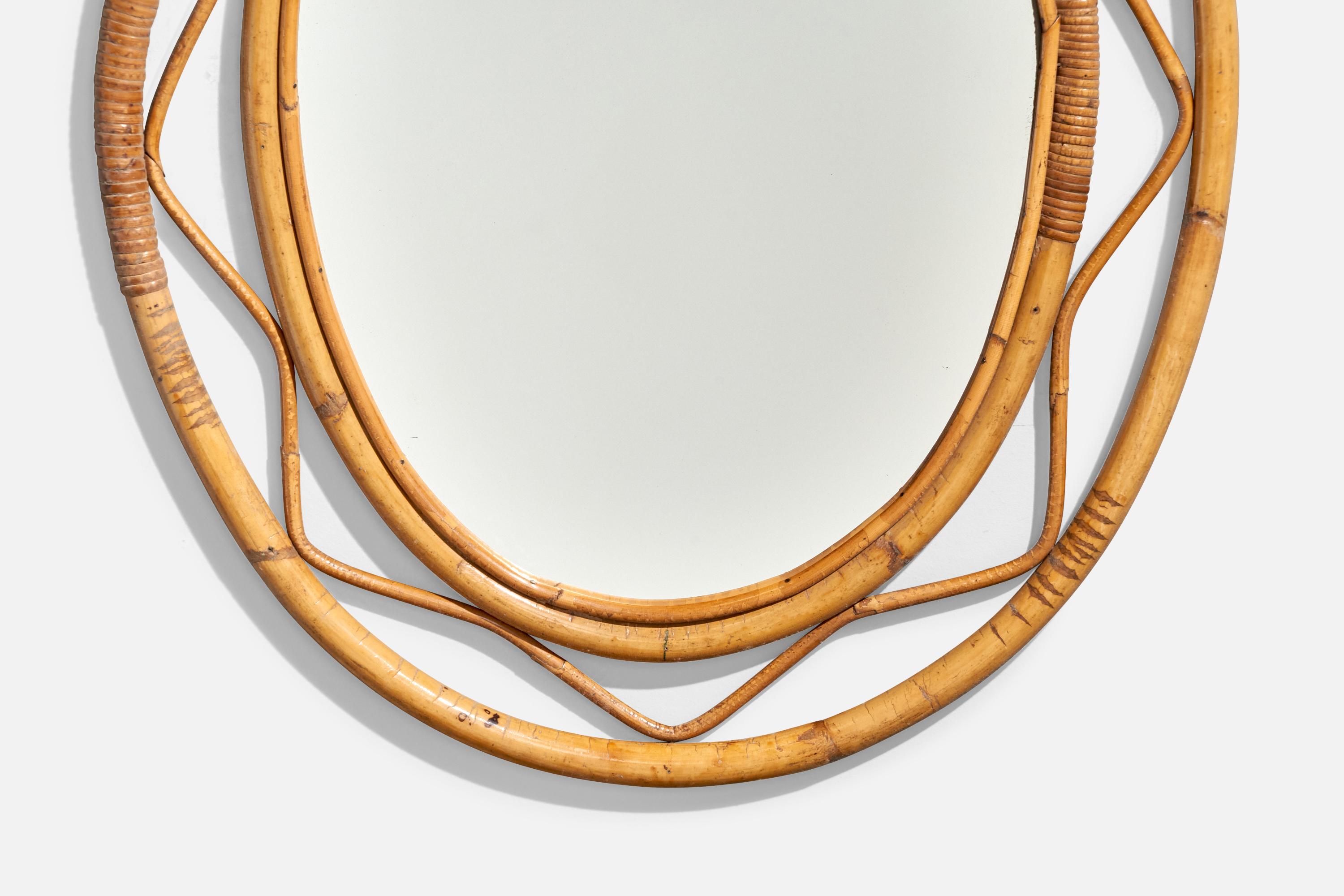 Italienischer italienischer Designer, ovaler Wandspiegel, Rattan, Spiegel, Italien, um 1950 im Angebot 1