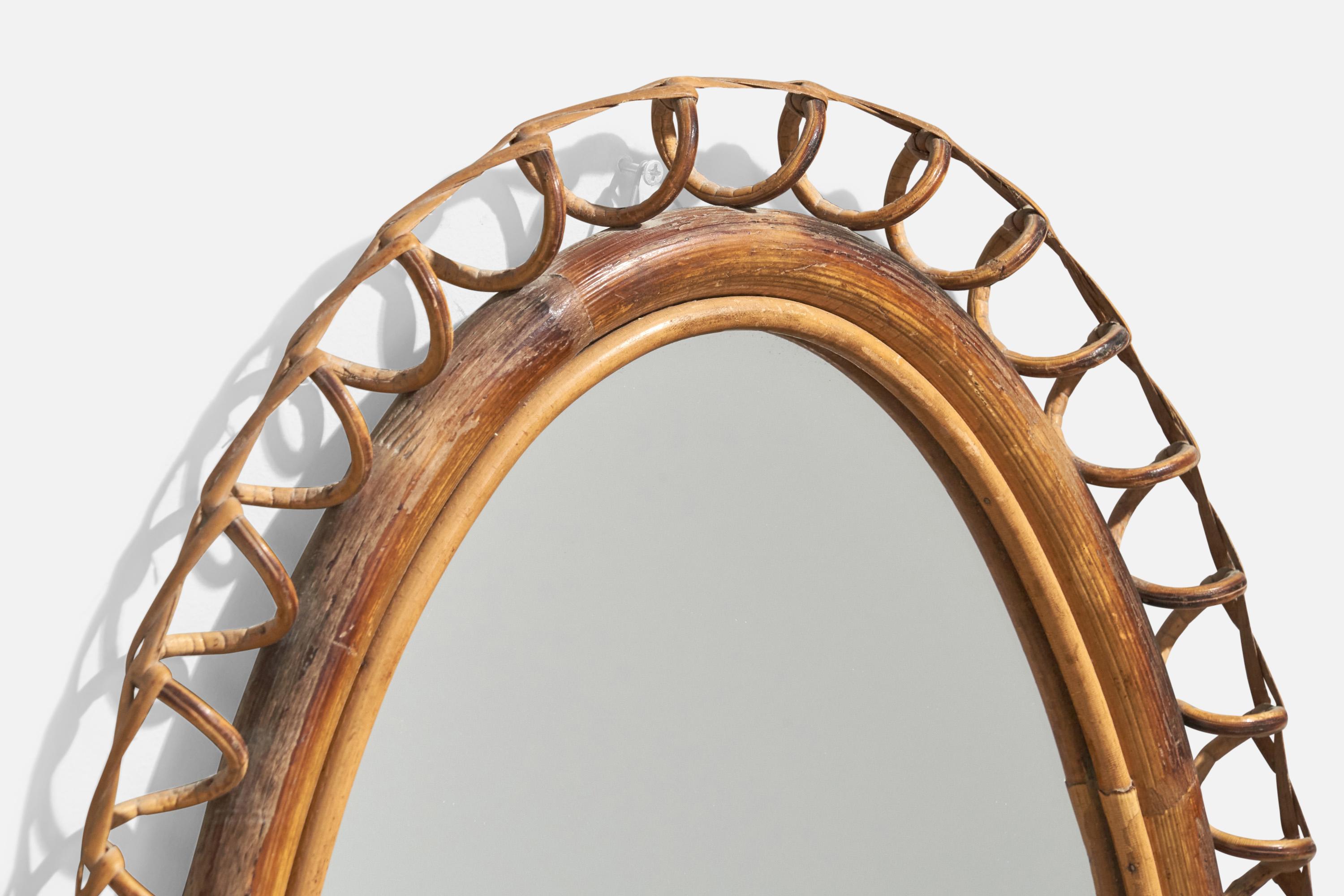 Italienischer Designer, Ovaler Wandspiegel, Rattan, Spiegel, Italien, ca. 1950er Jahre (Mitte des 20. Jahrhunderts) im Angebot