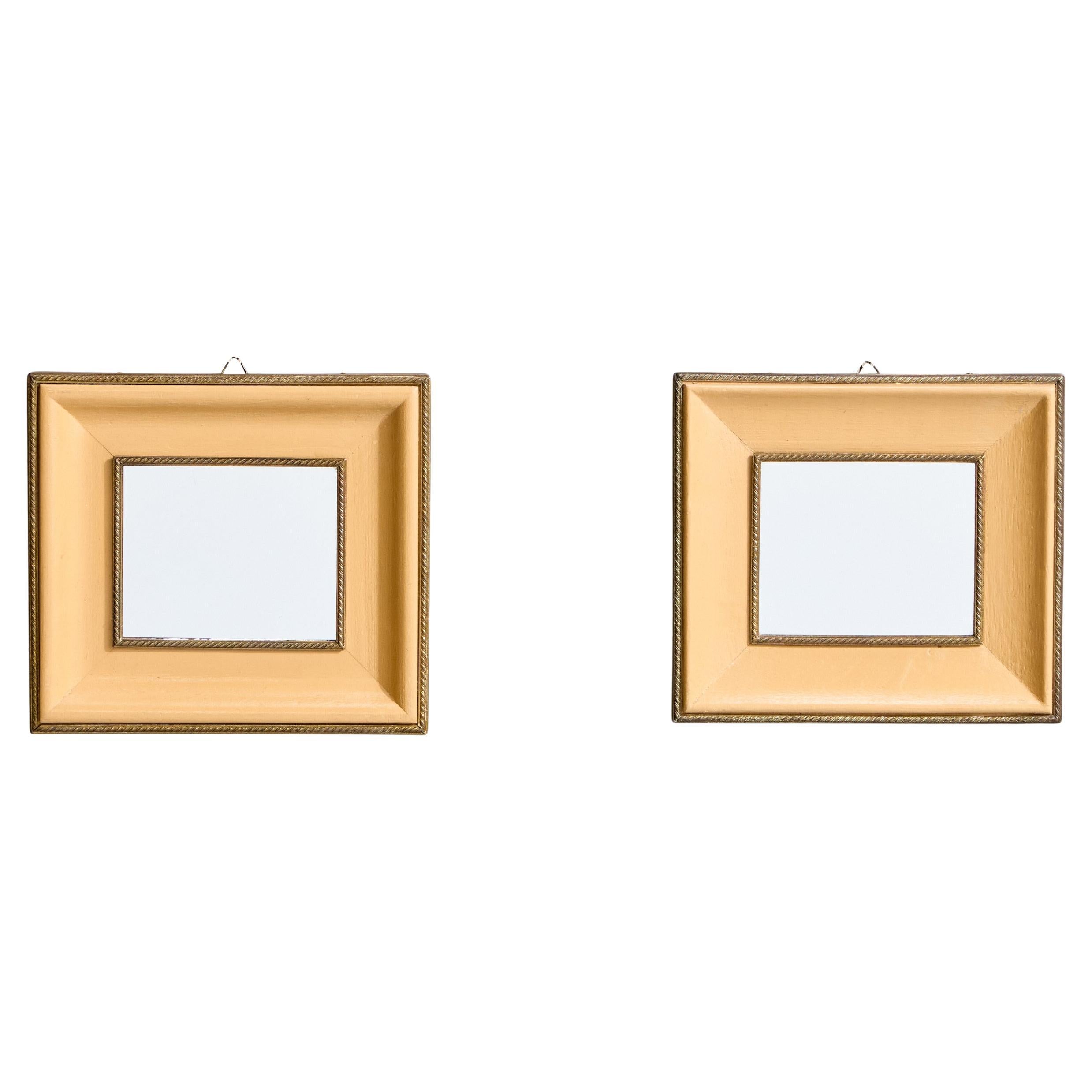 Diseñador Italiano, Pareja de Espejos de Pared, Cuero, Latón, Espejo, Italia, Década de 1940