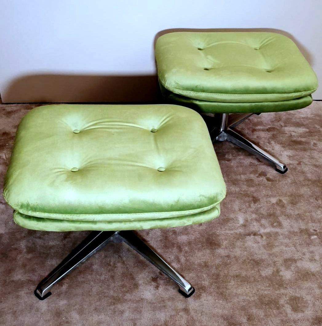 Mid-Century Modern Italian Designer Pair Poufs with Velvet Cushions and Aluminum Structure For Sale