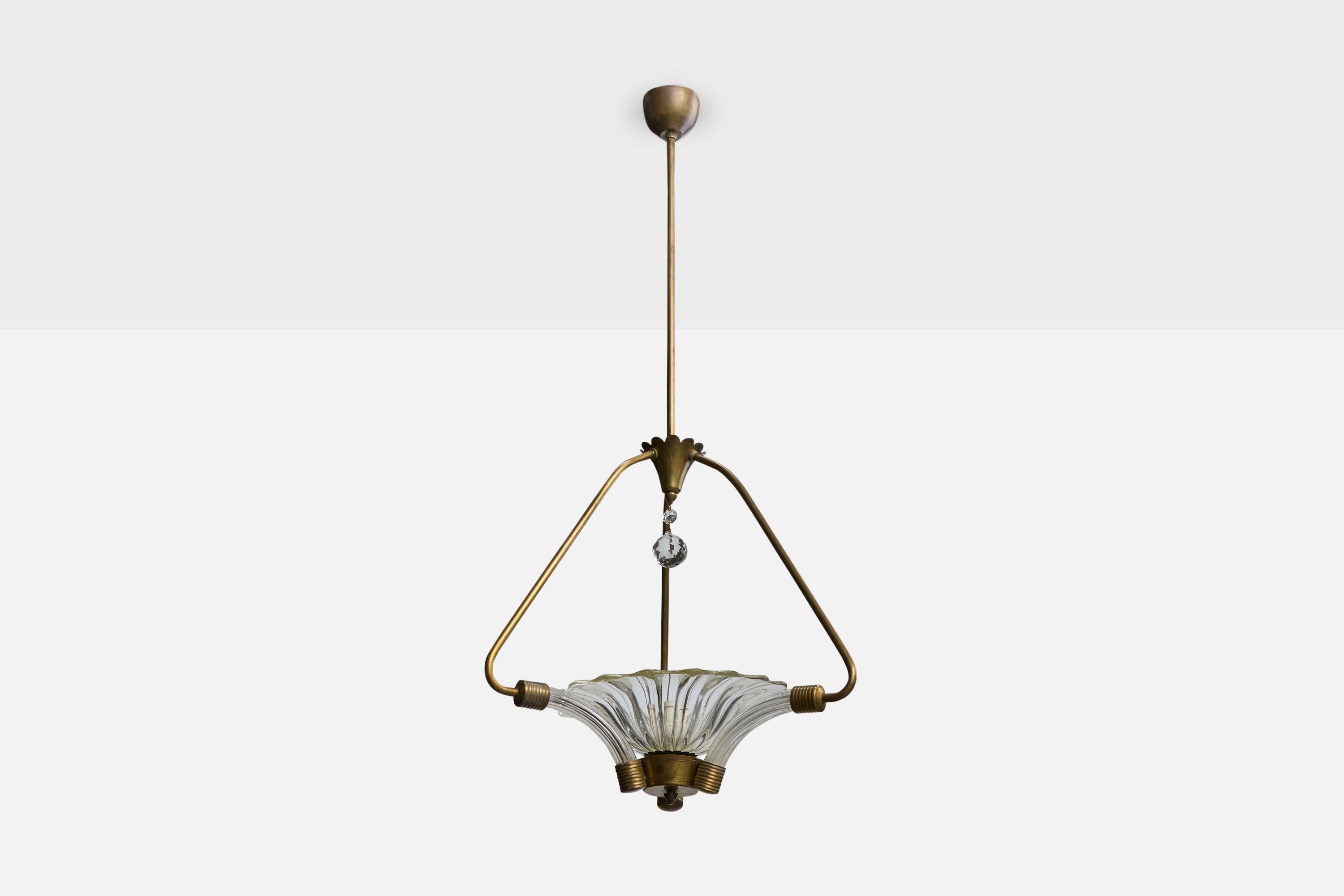 Lámpara colgante de latón y cristal de Murano diseñada y fabricada en Italia, c. década de 1940.

Dimensiones totales (pulgadas): 37,0 