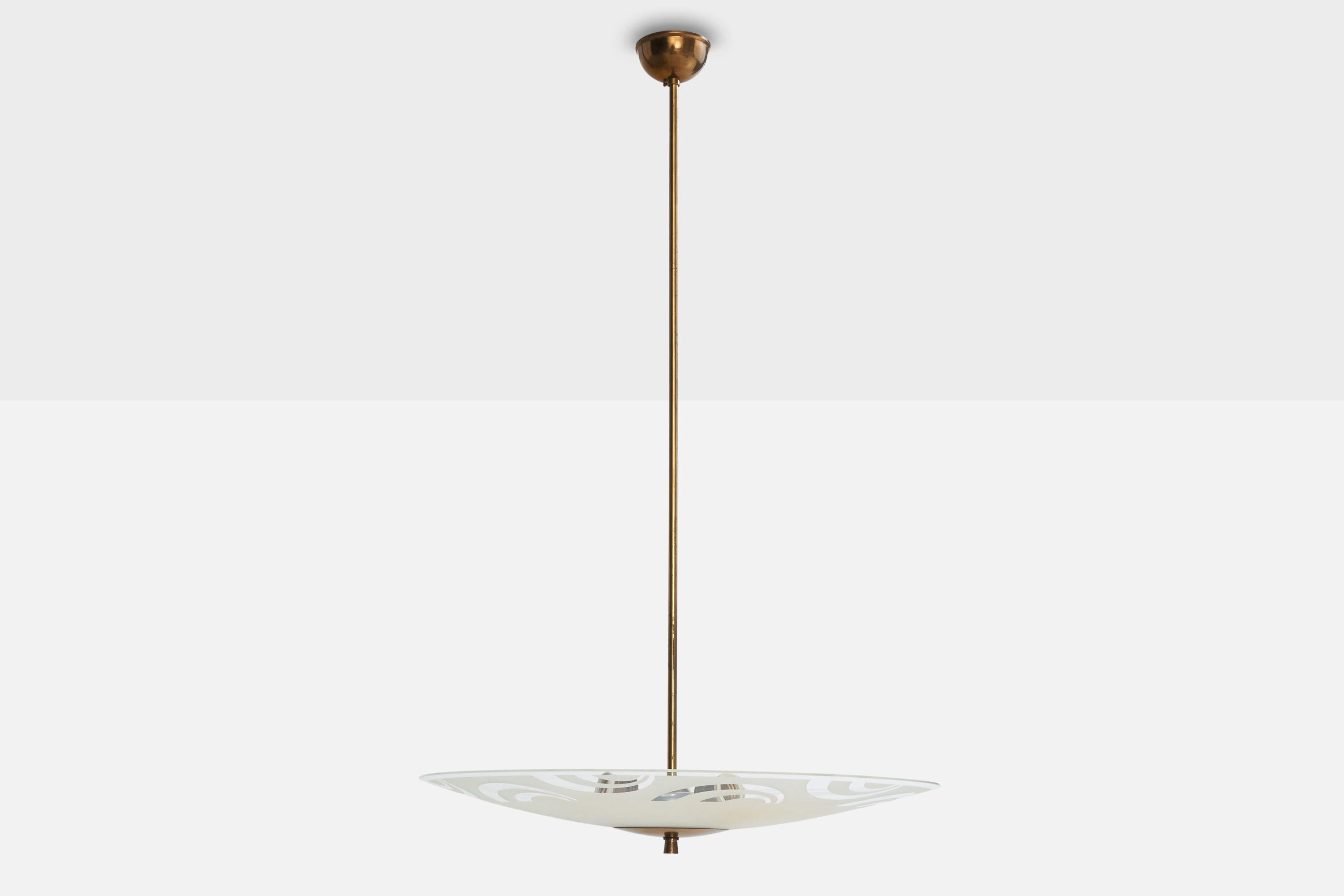 Italienische Designerin, Pendelleuchte, Messing, Glas, Italien, 1940er Jahre im Zustand „Gut“ im Angebot in High Point, NC