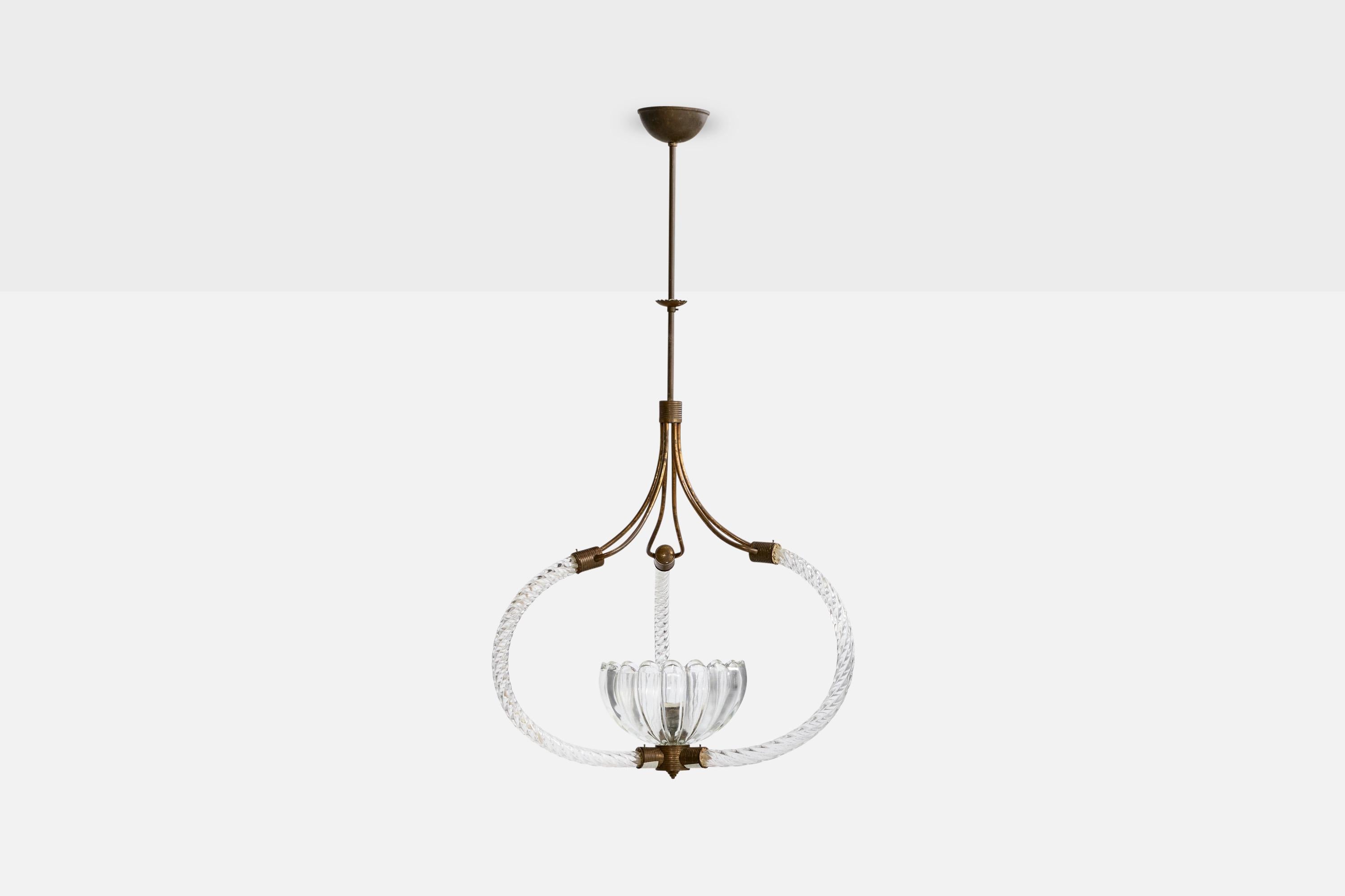 Diseñador italiano, Lámpara colgante, Latón, Cristal, Italia, Década de 1940 Italiano en venta
