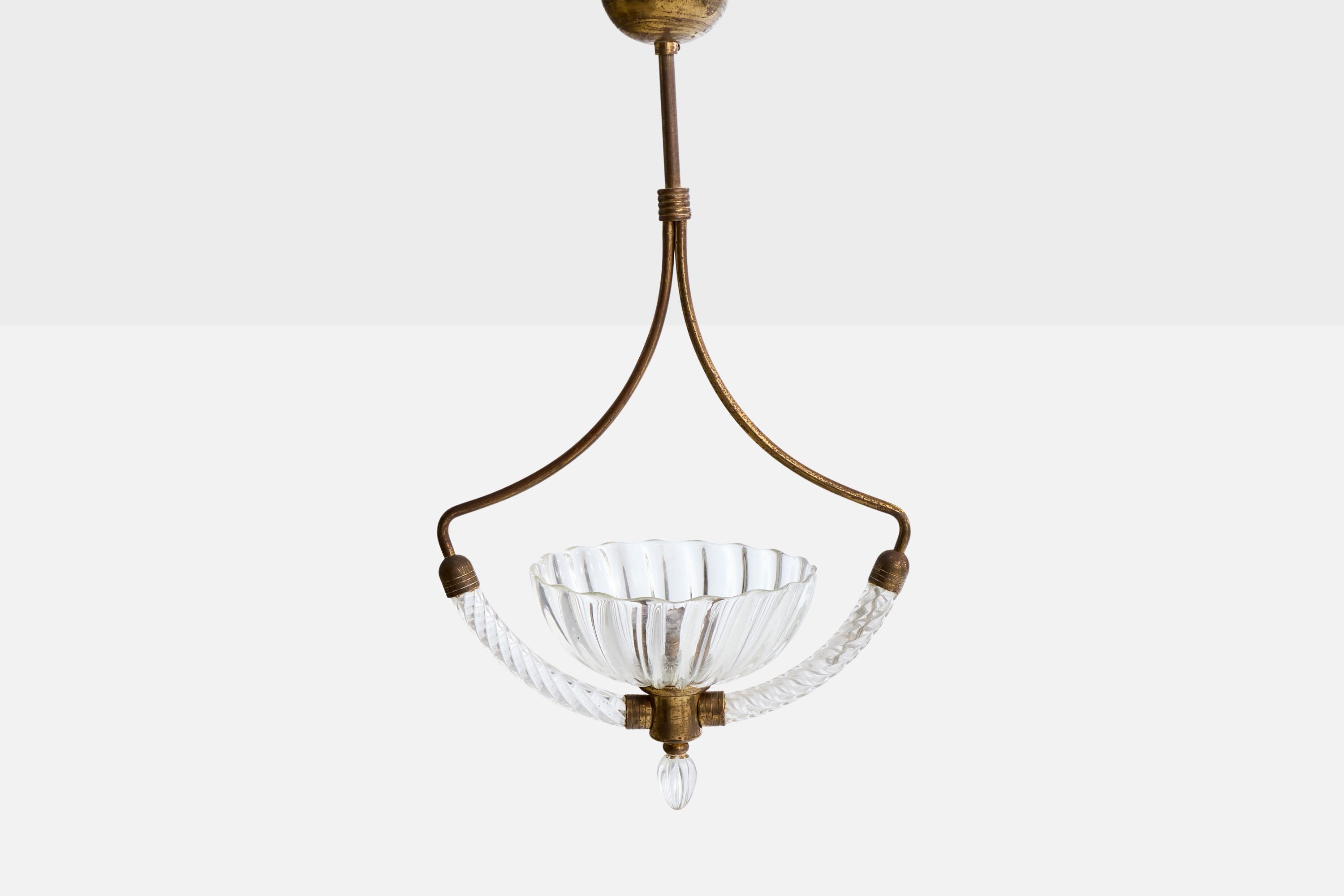 Italiano Designer italiano, lampada a sospensione, ottone, vetro, Italia, anni '40 in vendita