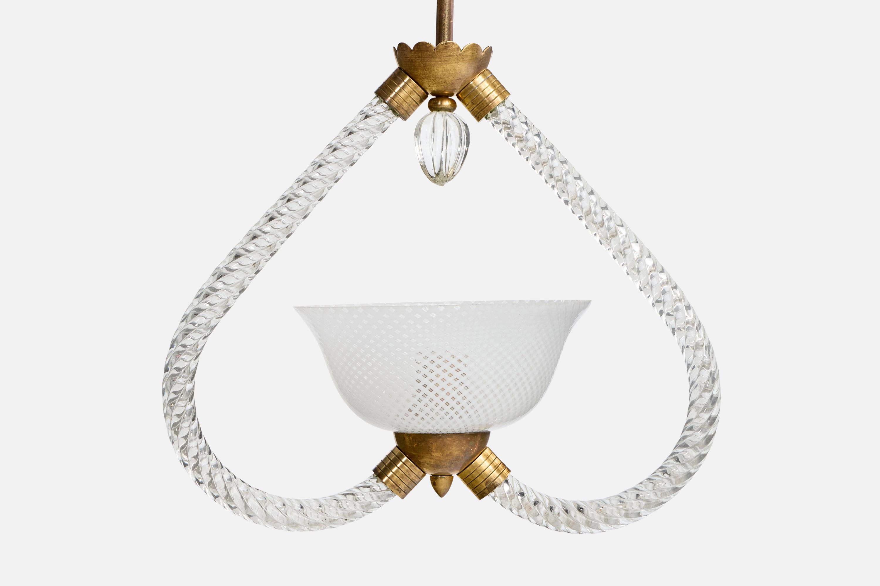 Metà XX secolo Designer italiano, lampada a sospensione, ottone, vetro, Italia, anni '40 in vendita