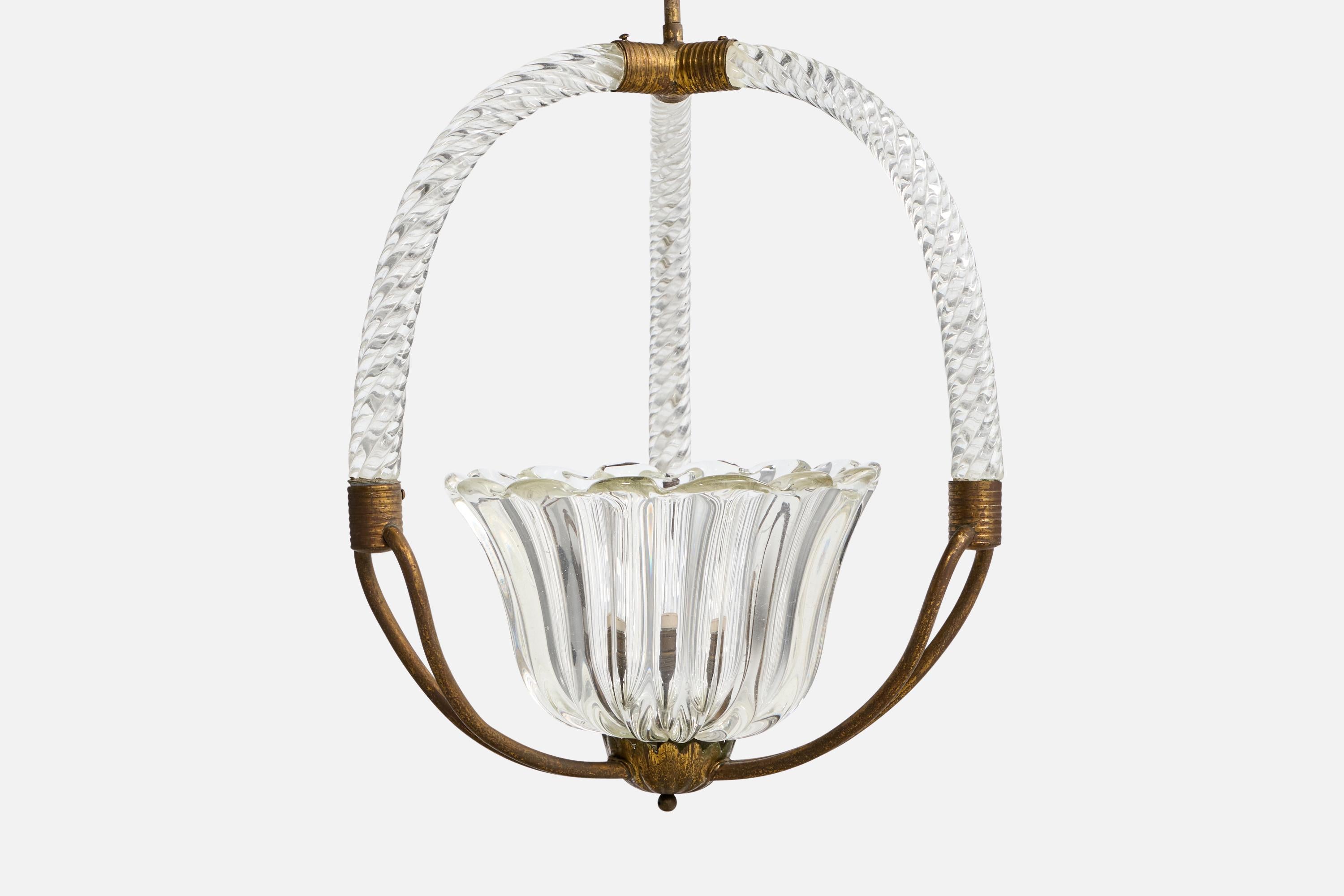 Metà XX secolo Designer italiano, lampada a sospensione, ottone, vetro, Italia, anni '40 in vendita