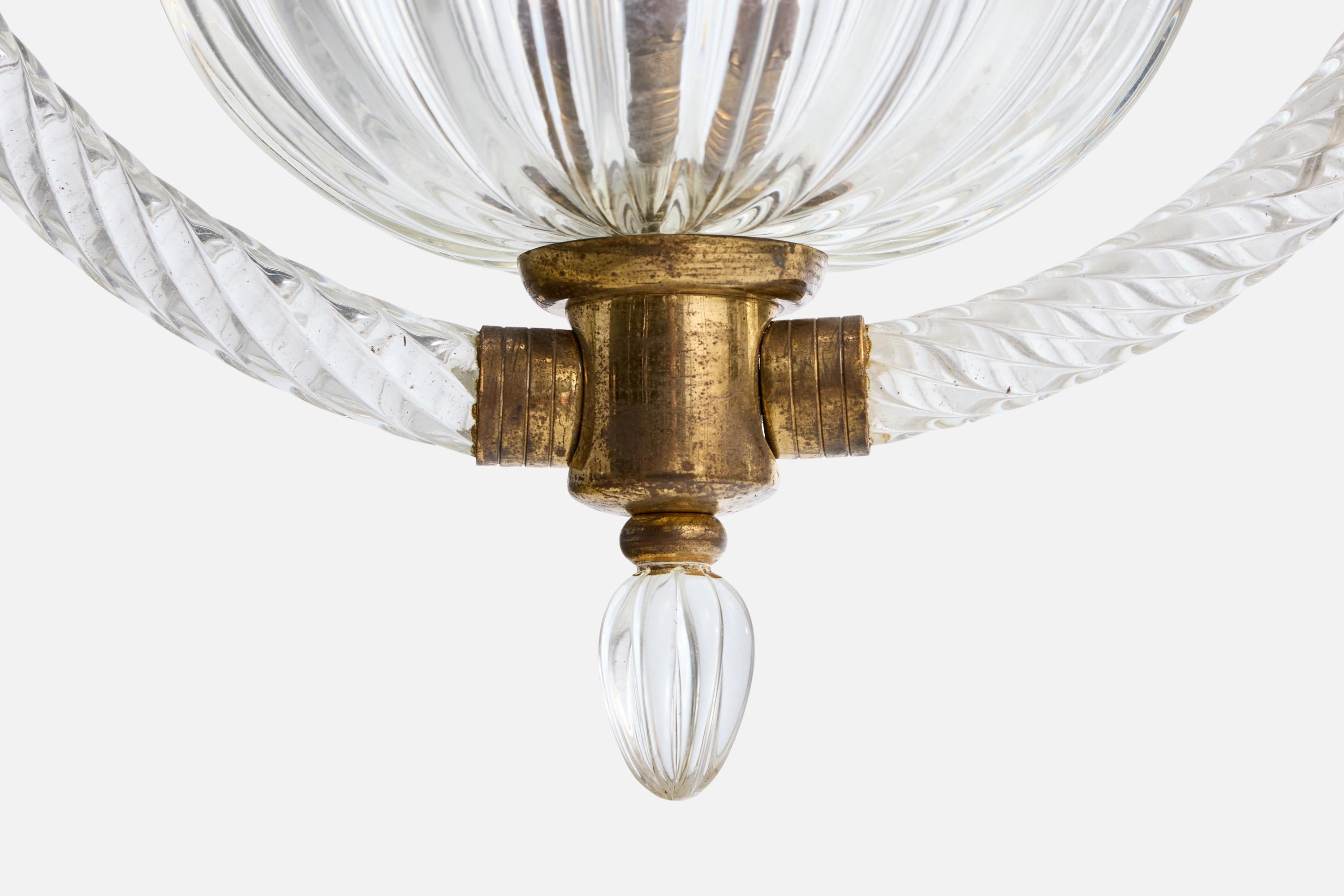 Metà XX secolo Designer italiano, lampada a sospensione, ottone, vetro, Italia, anni '40 in vendita