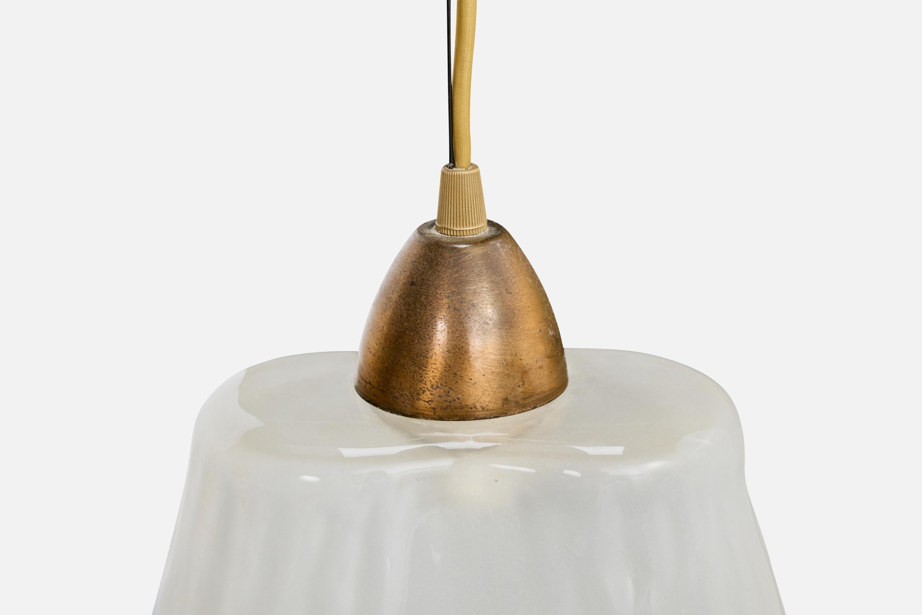 Lampe à suspension italienne, laiton, verre, Italie, années 1990 en vente 1