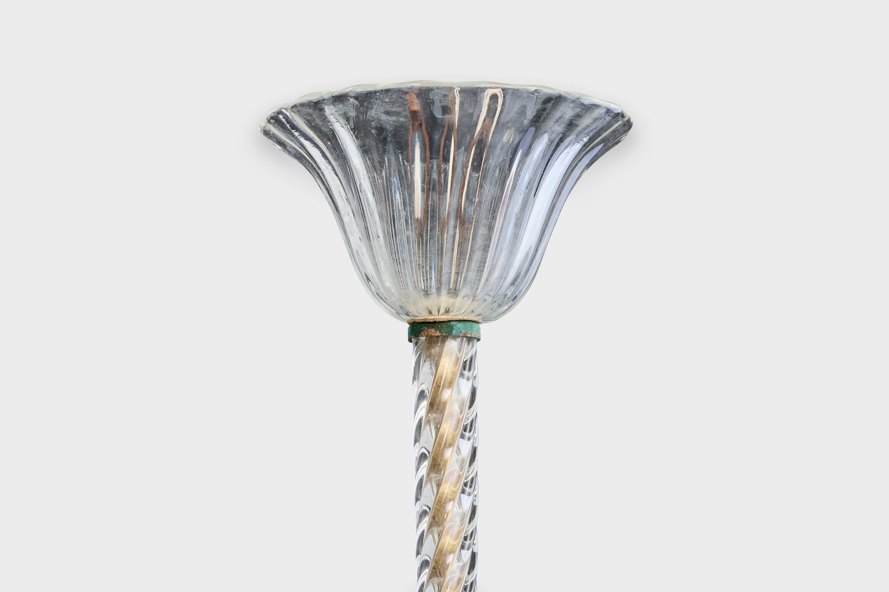 Ottone Designer italiano, lampada a sospensione, vetro, ottone, Italia, anni '40 in vendita